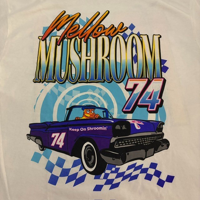 NWOT Mellow Mushroom Keep on Shroomin 1974 Crew LONG SLEEVE LARGE T-Shirt