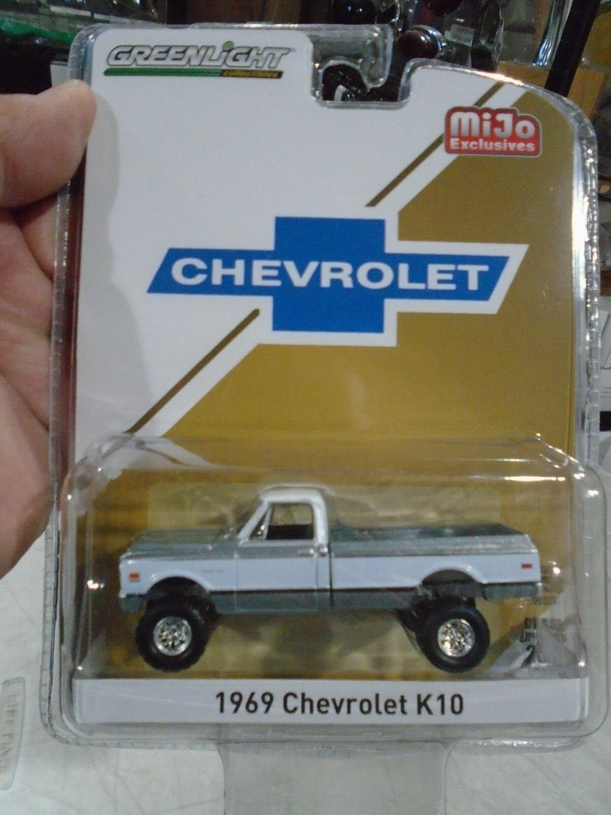 GREENLIGHT 1969 CHEVROLET K10 CHASE PIECE   MIJO EXCLUSIVE 1.64 TRUCK 