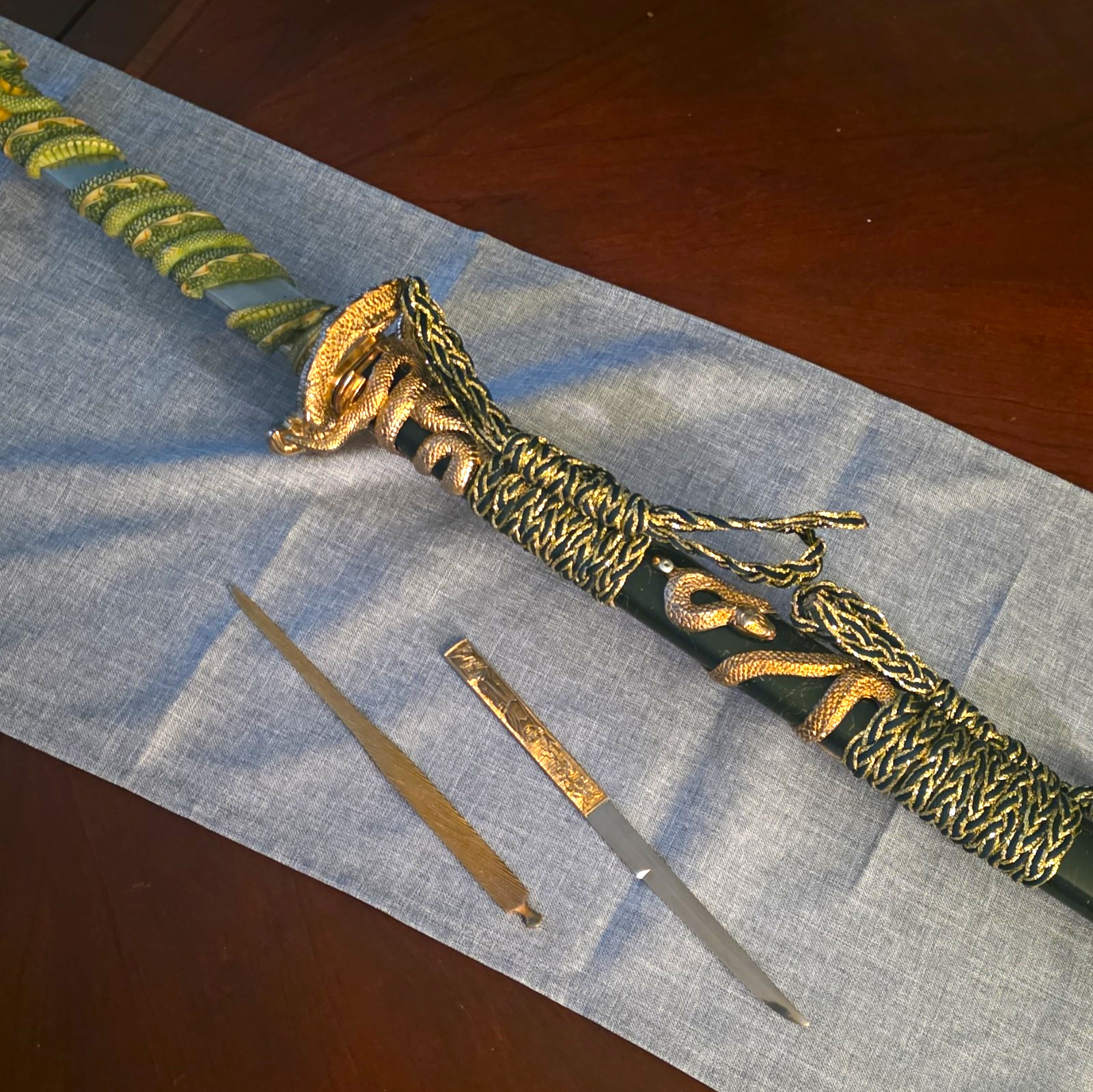 Complete Vintage Marto Toledo Model 253 Dragon Katana w/ Kogatana & Kogai Spain