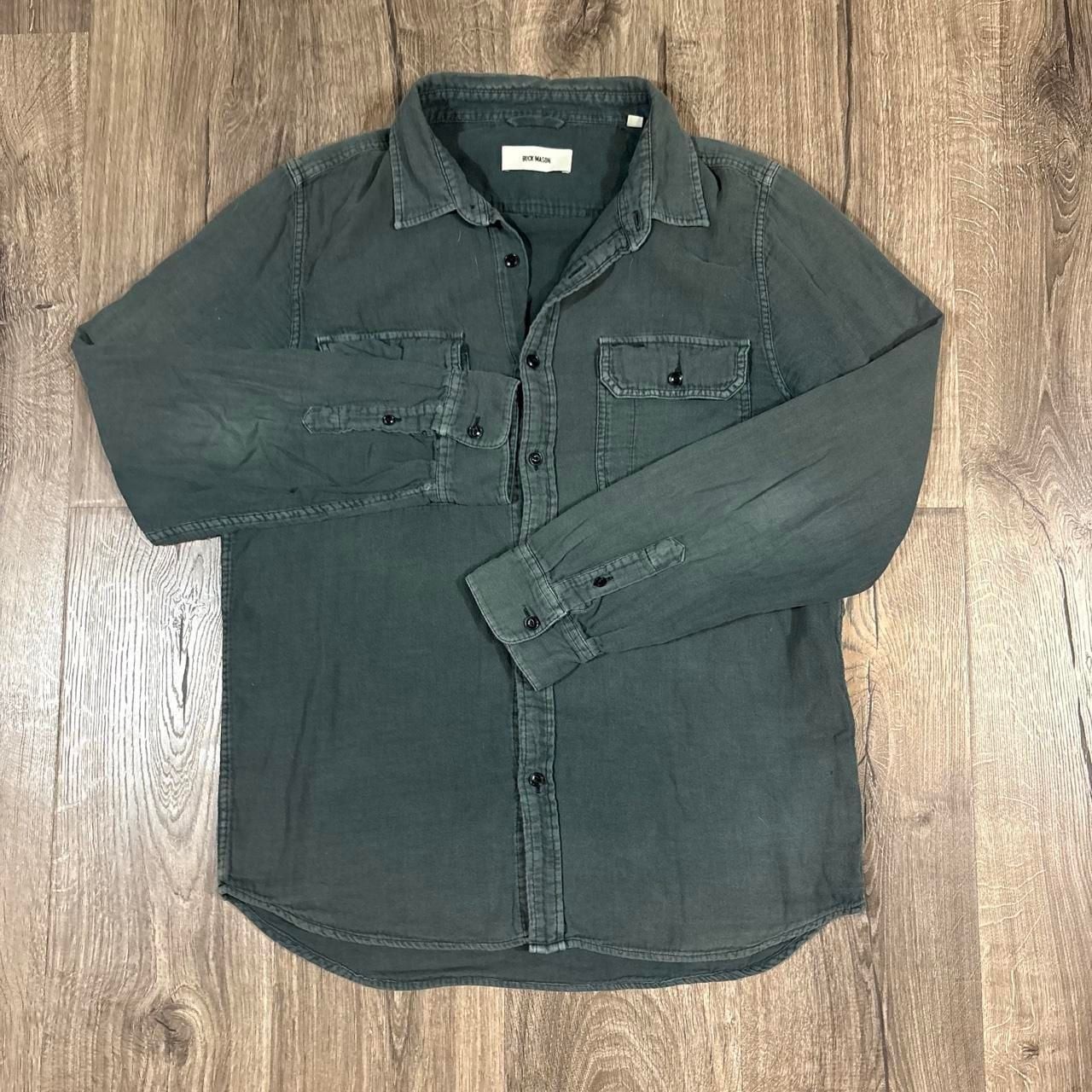 Buck Mason Long Sleeve Button Up Shirt Size Medium Green Utility Pocket Buck Mason Long Sleeve Button Up Shirt Size Medium Green Utility Pocket