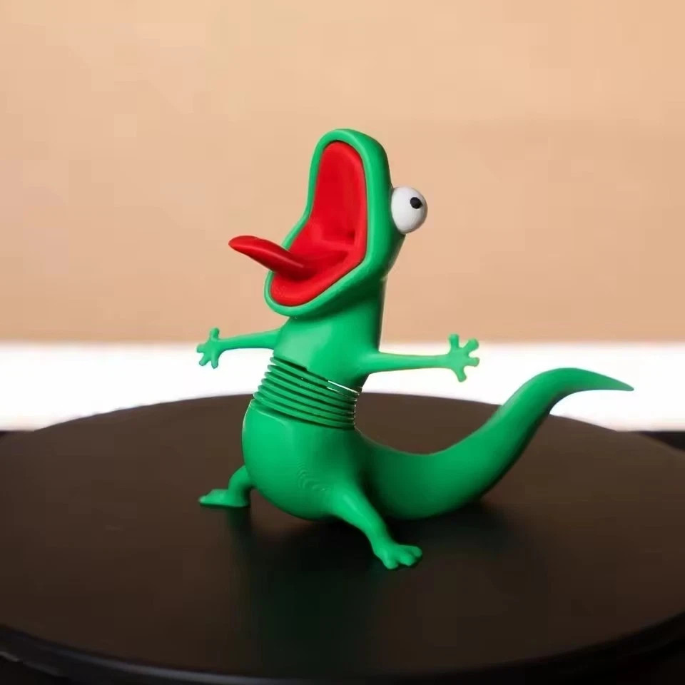 3D Printed Cute Lizard Swinging Head 9cm Car Desktop Decor Gift