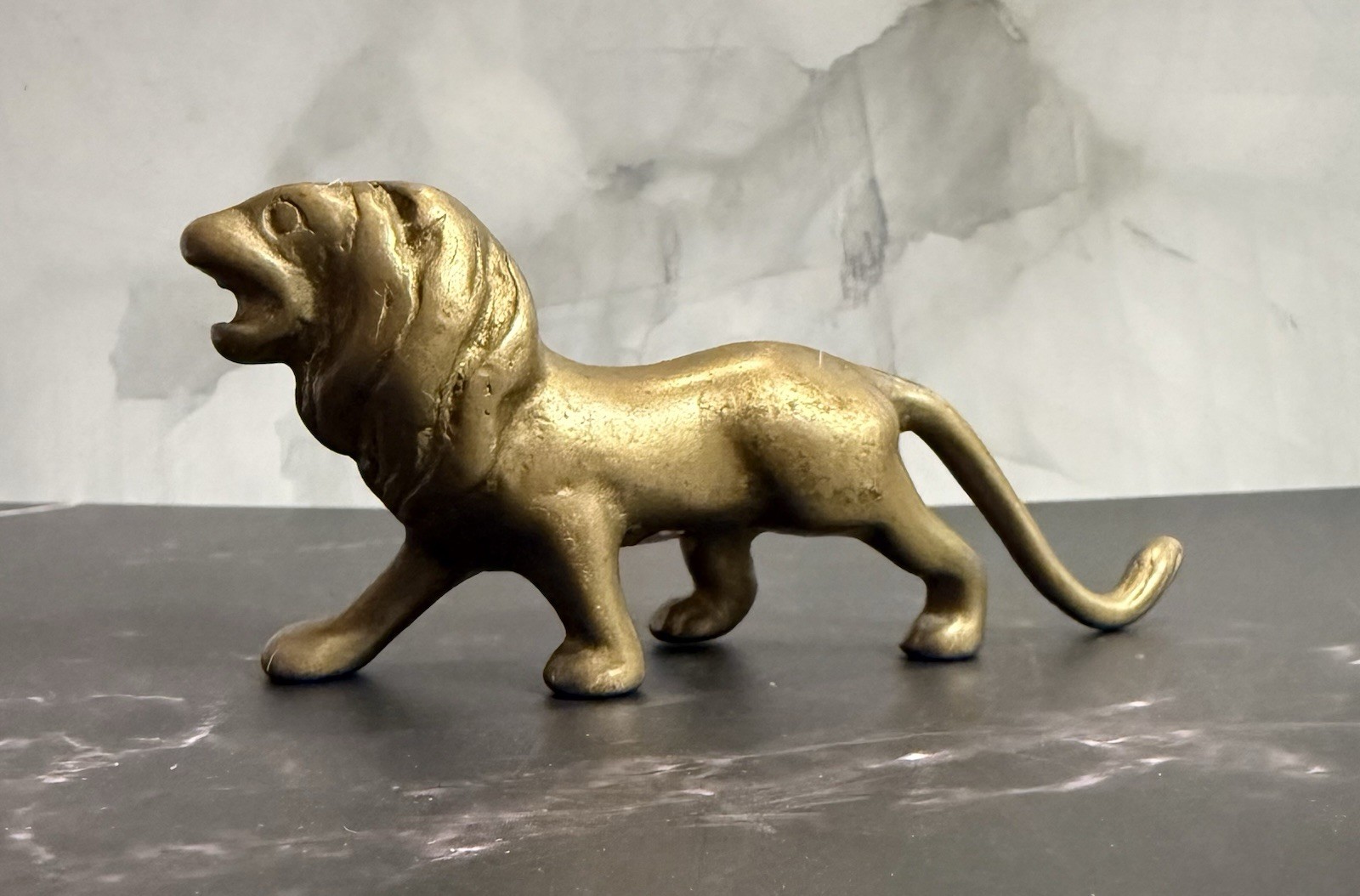 Vintage Gold Tone Cast Metal Roaring Lion Figurine 5” Taiwan ROC Home Decor Vintage Gold Tone Cast Metal Roaring Lion Figurine 5” Taiwan ROC Home Decor