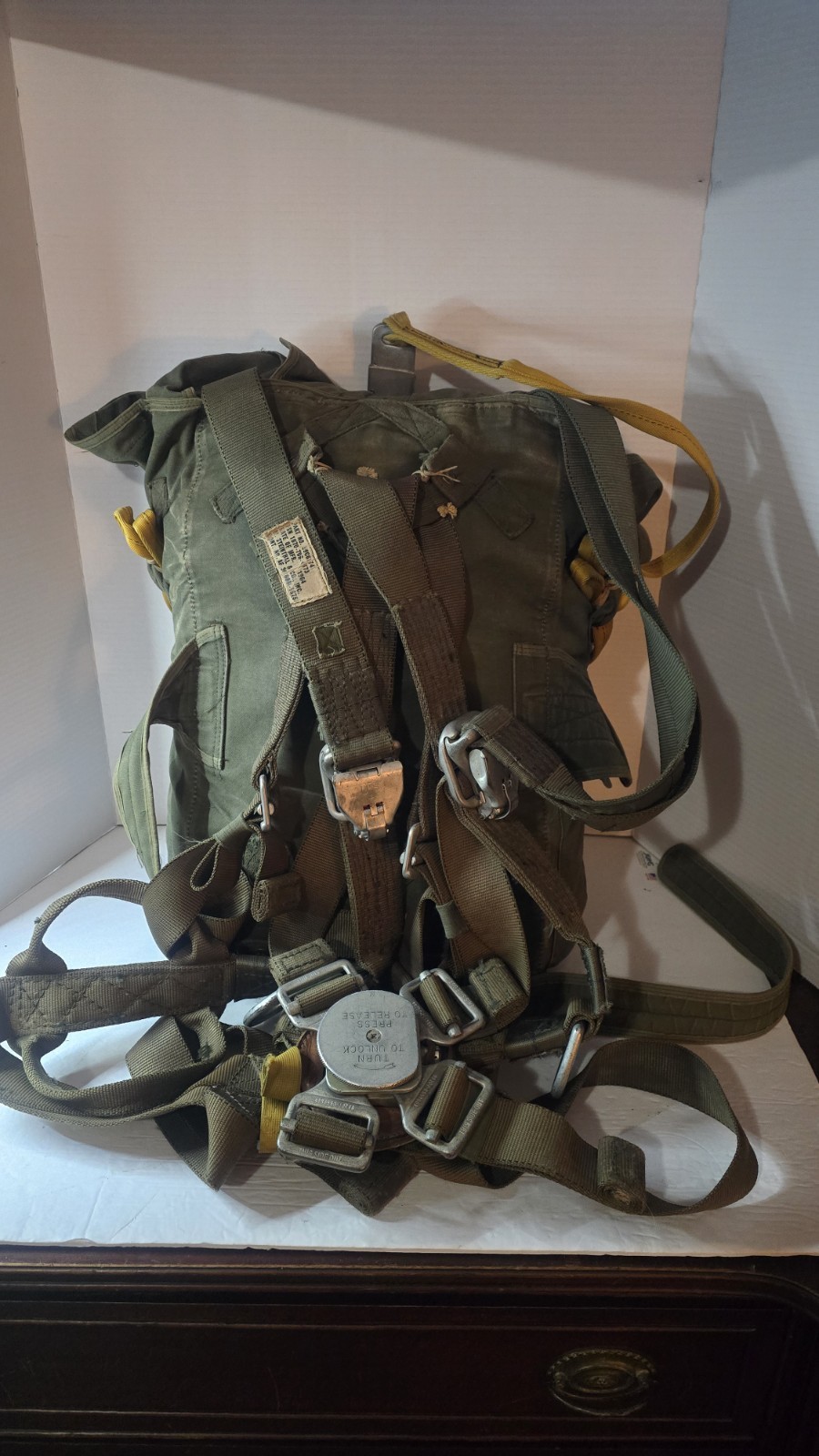 U.S. Armed Forces Mills Manufacturing T-10 Parachute and Complete Harness 1964