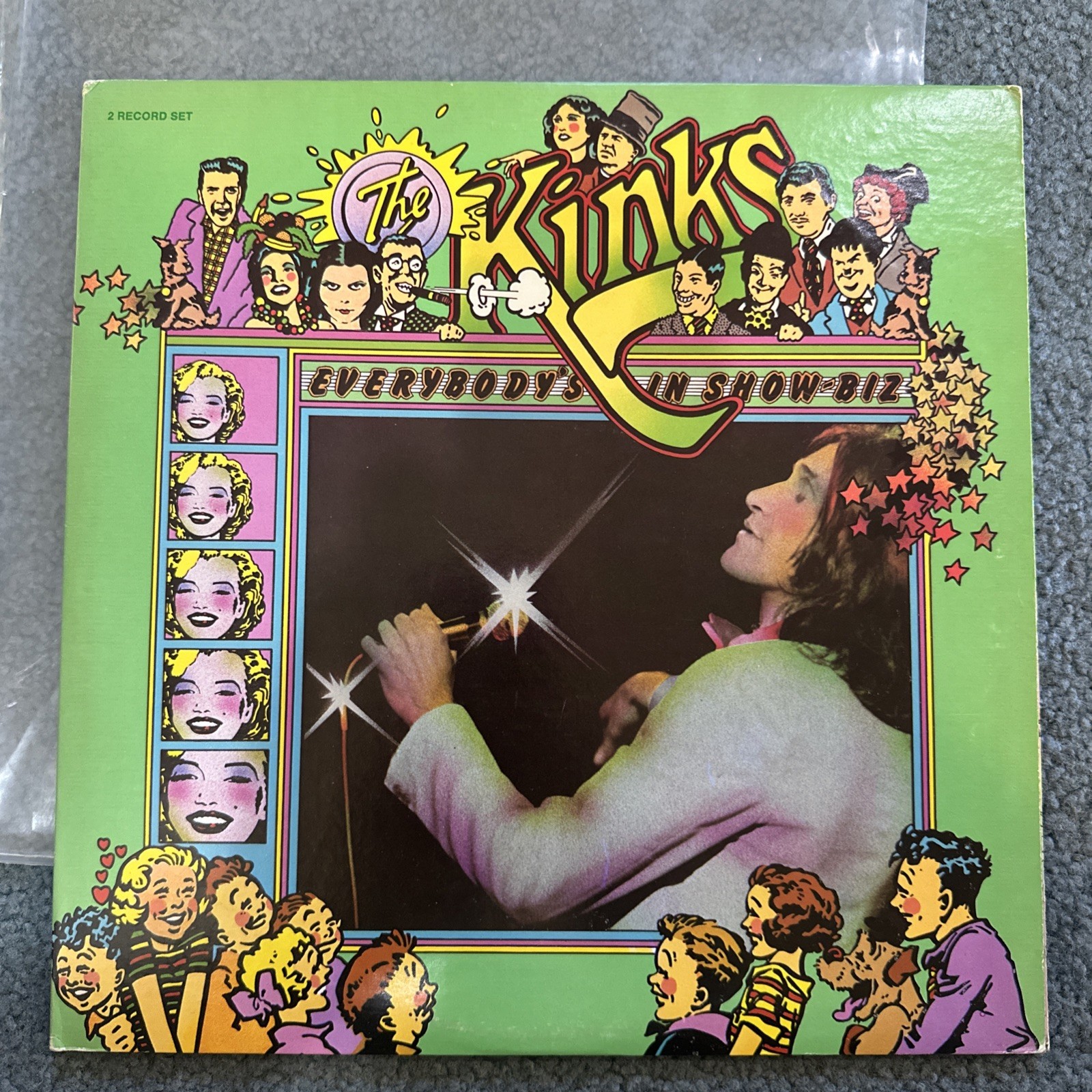The Kinks - Everybody\'s in Show-Biz 2LP Vinyl RCA VPS-6065 Near Mint w/ Lyrics