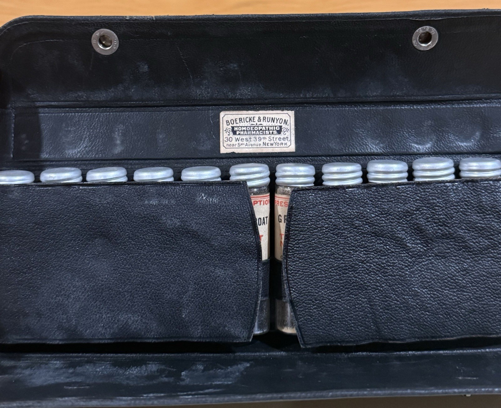 Antique Boericke & Runyon Homeopathic Remedy Kit Case NYC 1900s Complete Vials