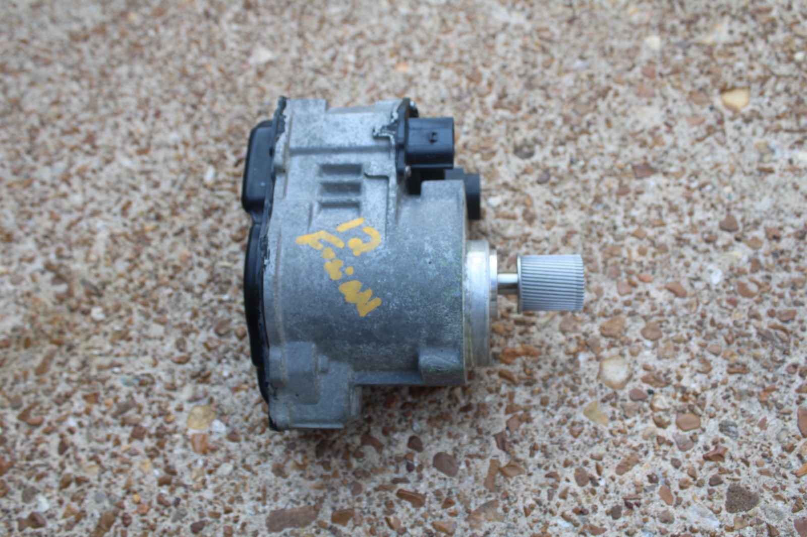 10-12 FORD FUSION ELECTRIC POWER STEERING RACK AND PINION MOTOR