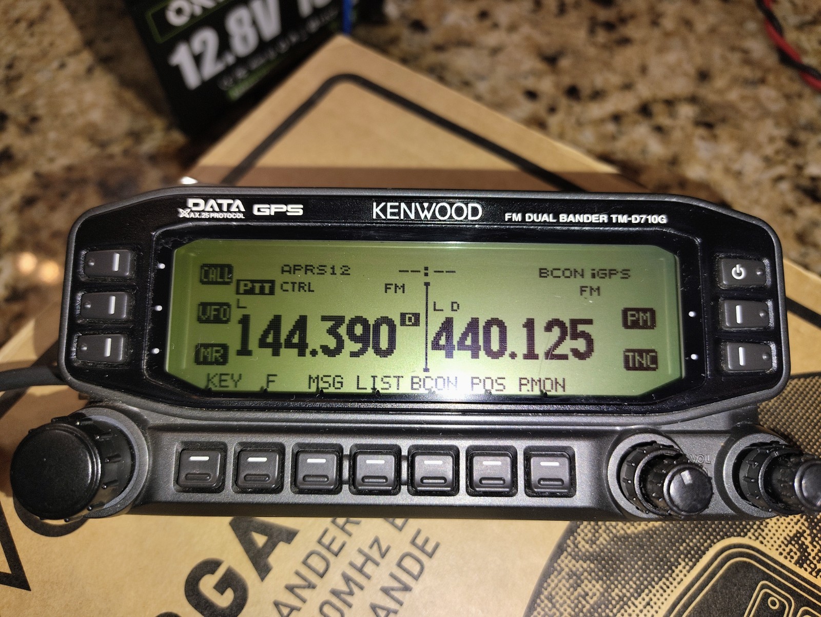 Kenwood TM-D710GA GPS TNC APRS msg EchoLink  DTMF Sky Cmd remote control
