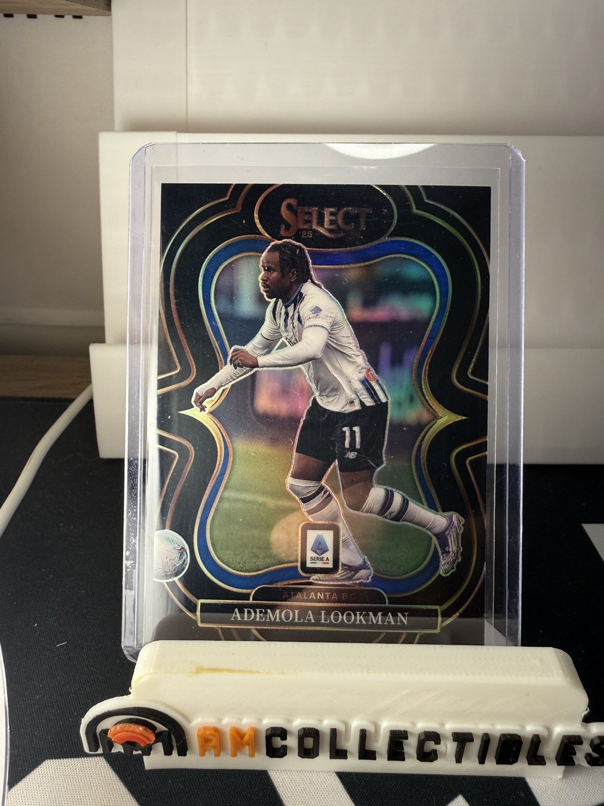 Ademola Lookman – 1/1 – 2025-26 Panini Select Serie A - ONE OF ONE Ademola Lookman – 1/1 – 2025-26 Panini Select Serie A - ONE OF ONE