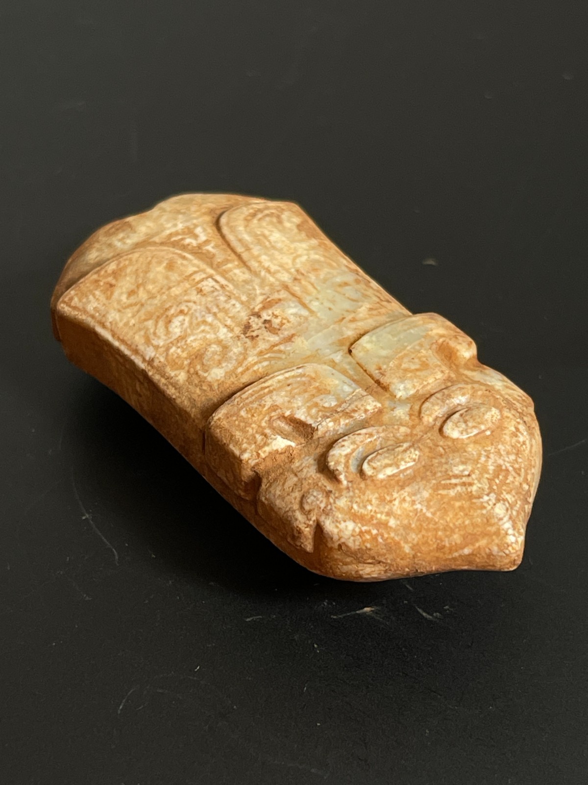 age-old China antique  Shang Dynasty jade owl
