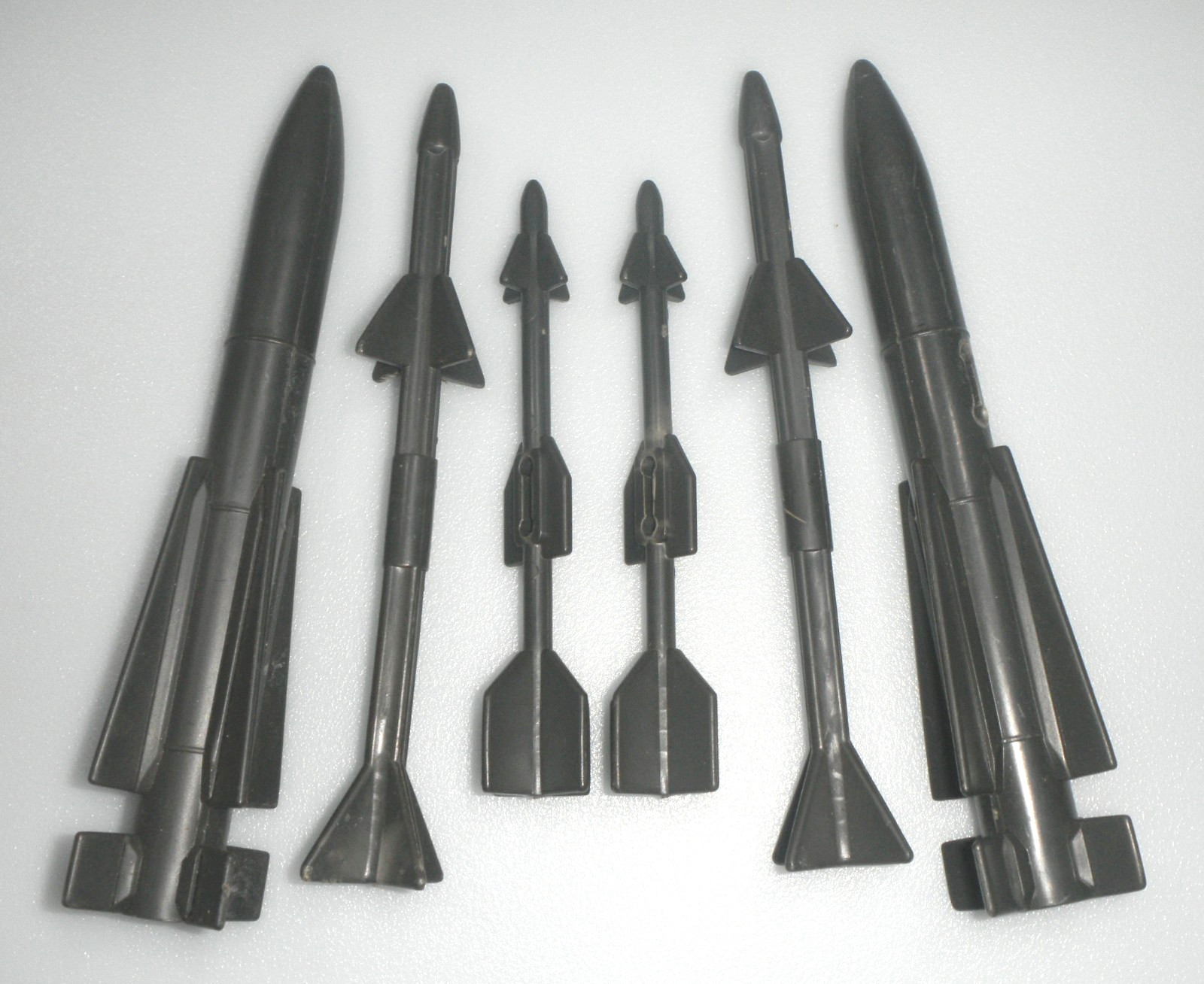 Vintage 1983 Skystriker Missile & Bomb Set G.I. GI Joe Complete Lot 3.75 ARAH