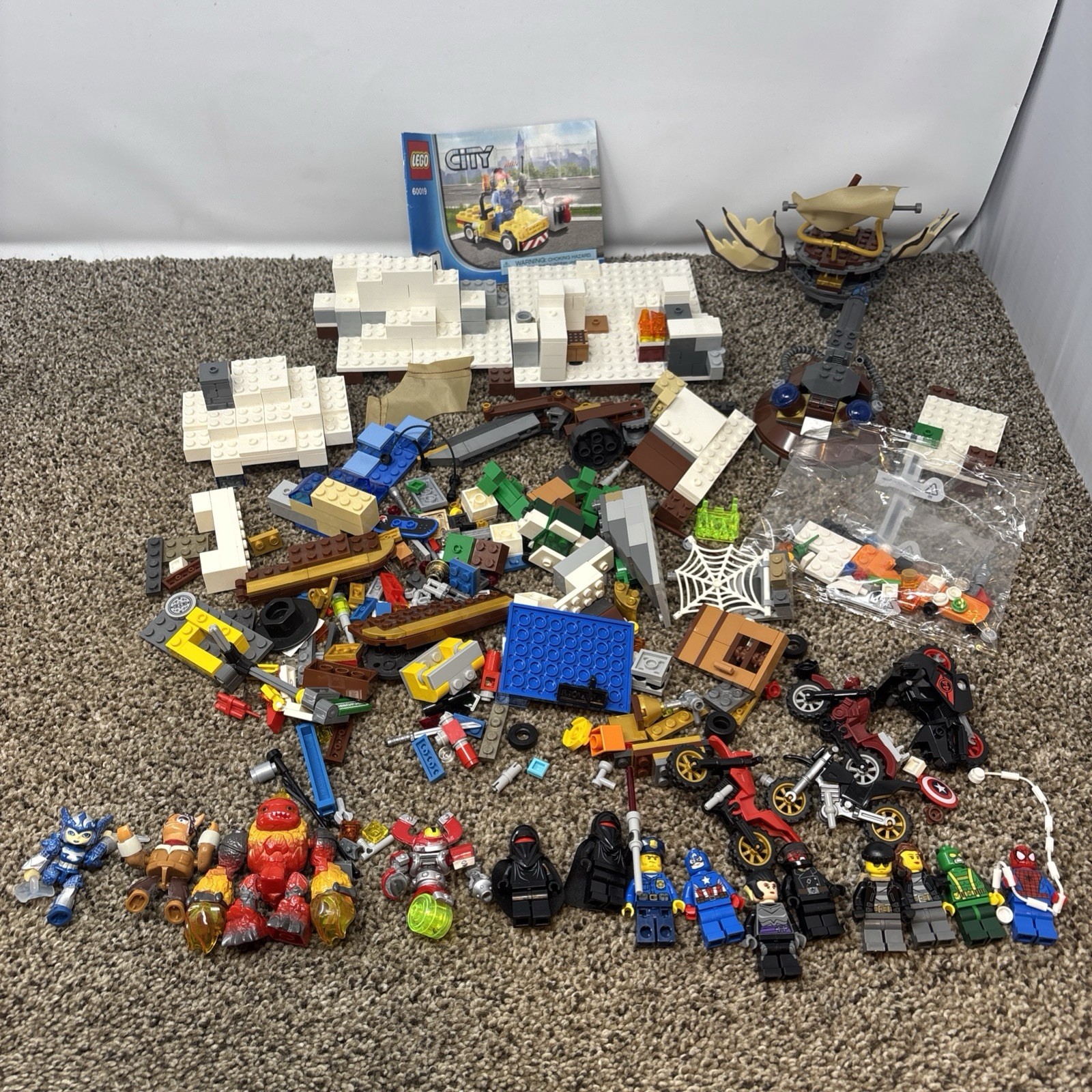 Lego And Mega Blocks Parts And Minifigures Lot