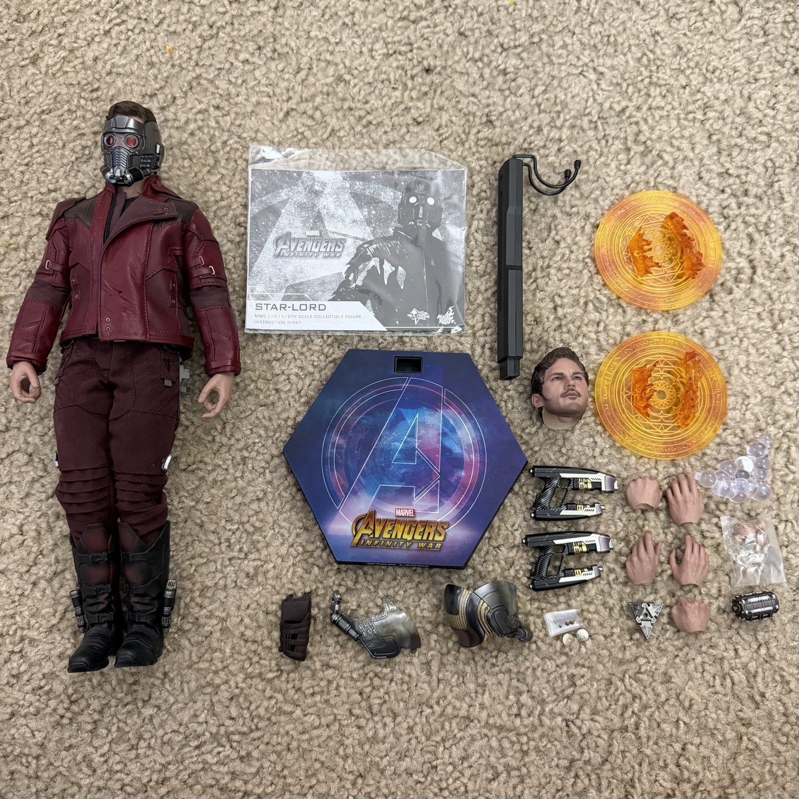Hot Toys Star Lord Deluxe Guardians Galaxy Vol 2 MMS539 Pre-Owned Hot Toys Star Lord Deluxe Guardians Galaxy Vol 2 MMS539 Pre-Owned