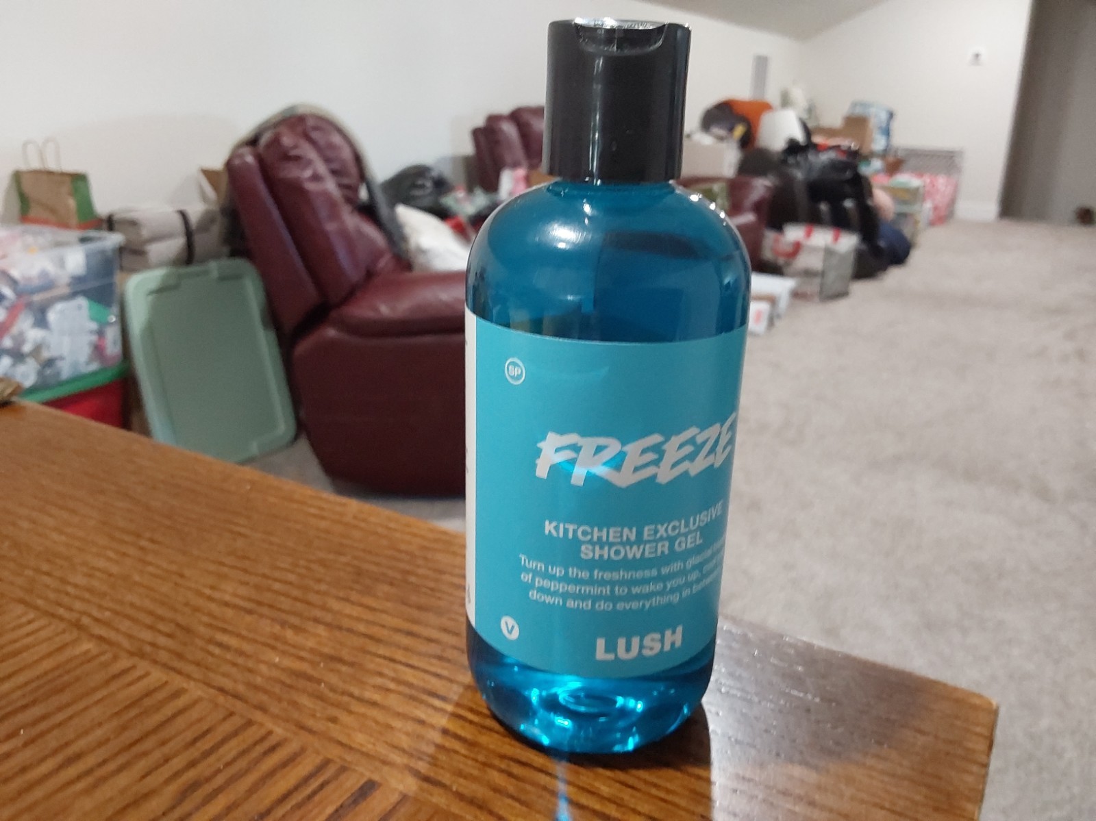 LUSH KITCHEN BOX EXCLUSIVE \
