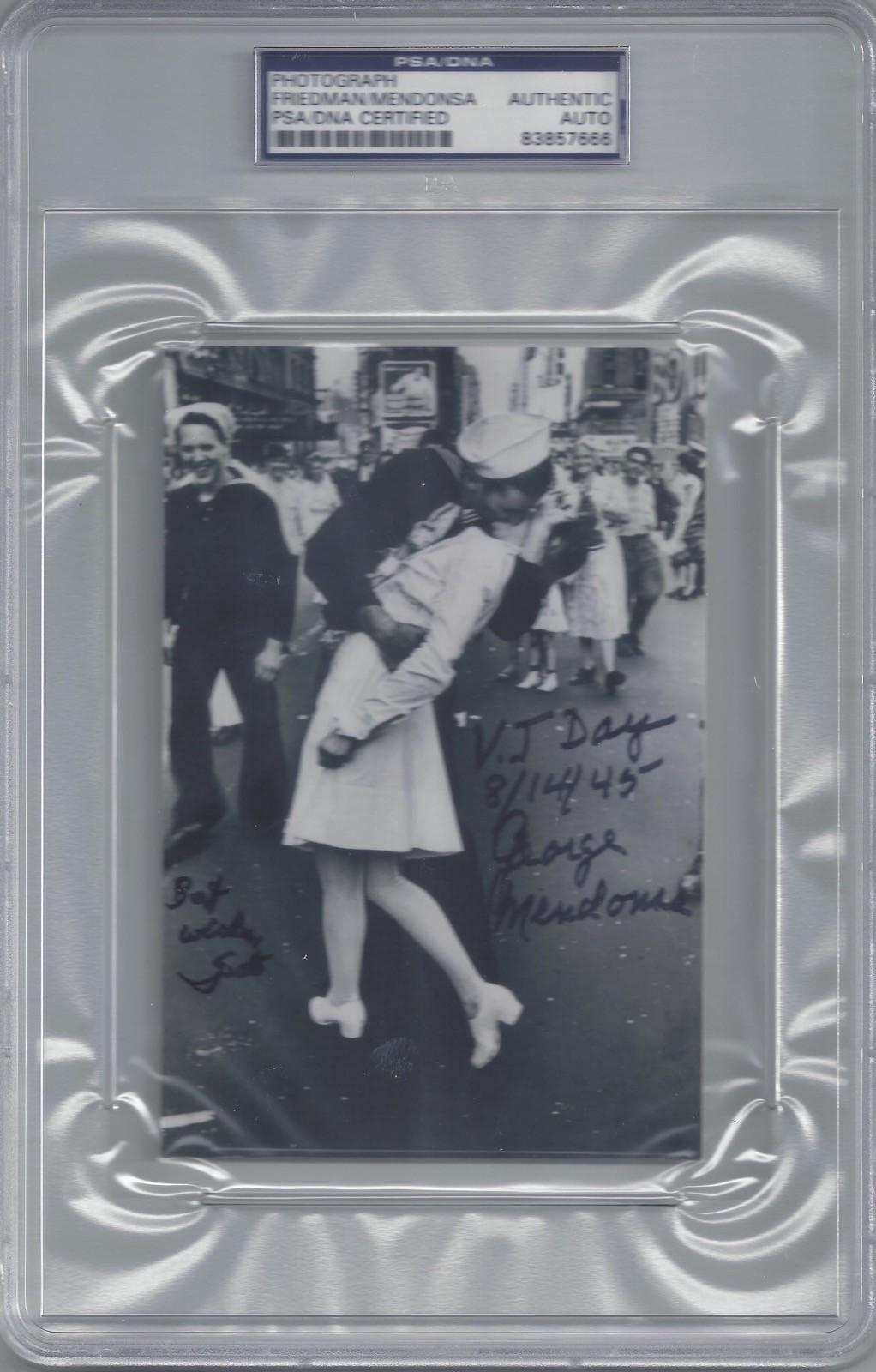 George Mendonsa Greta Friedman Signed 4x6 V-J Day Kissing Sailor PSA DNA