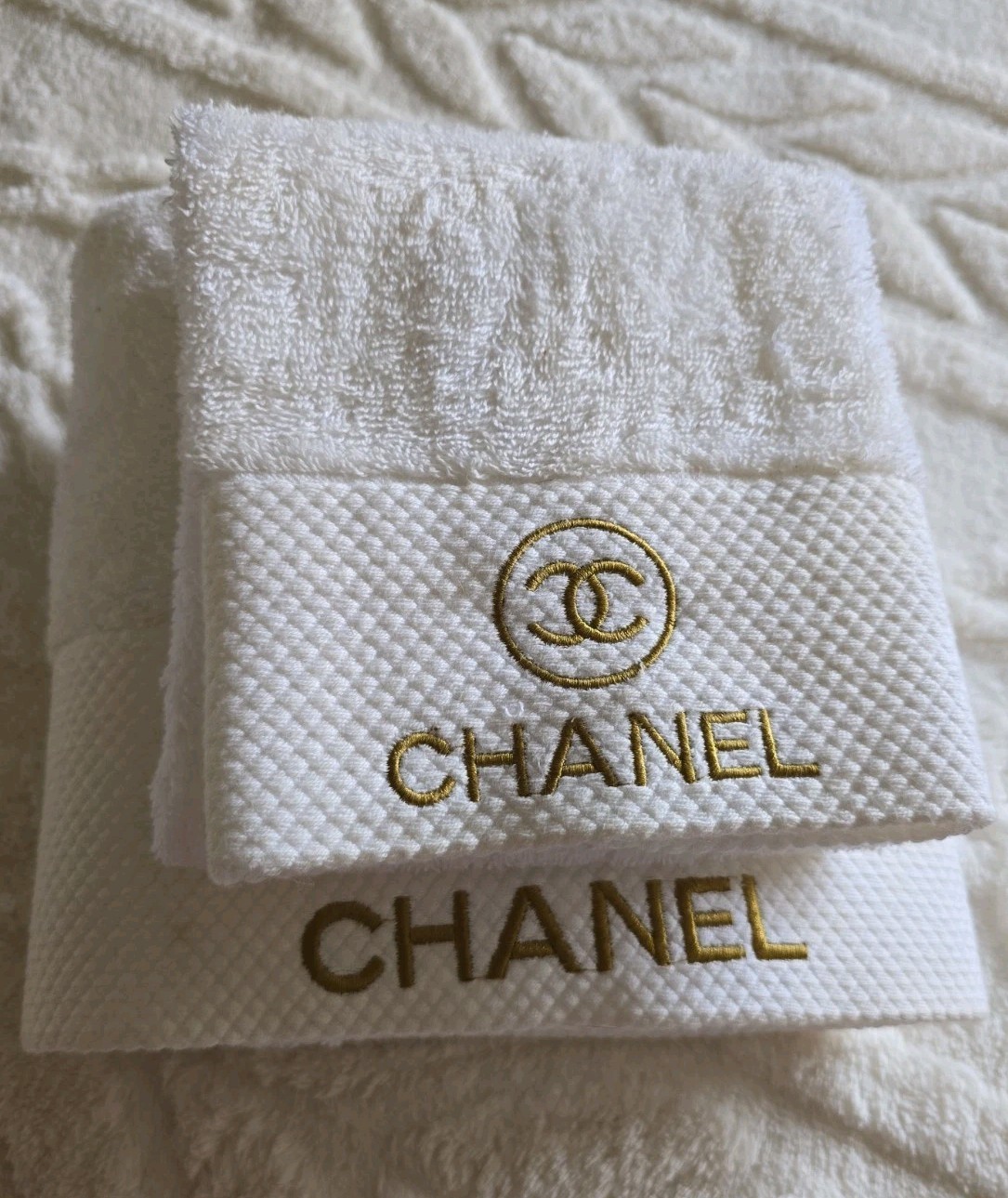 CHANEL BEAUTE Towels Cotton Body/Face White Towels Set of 2 Coco