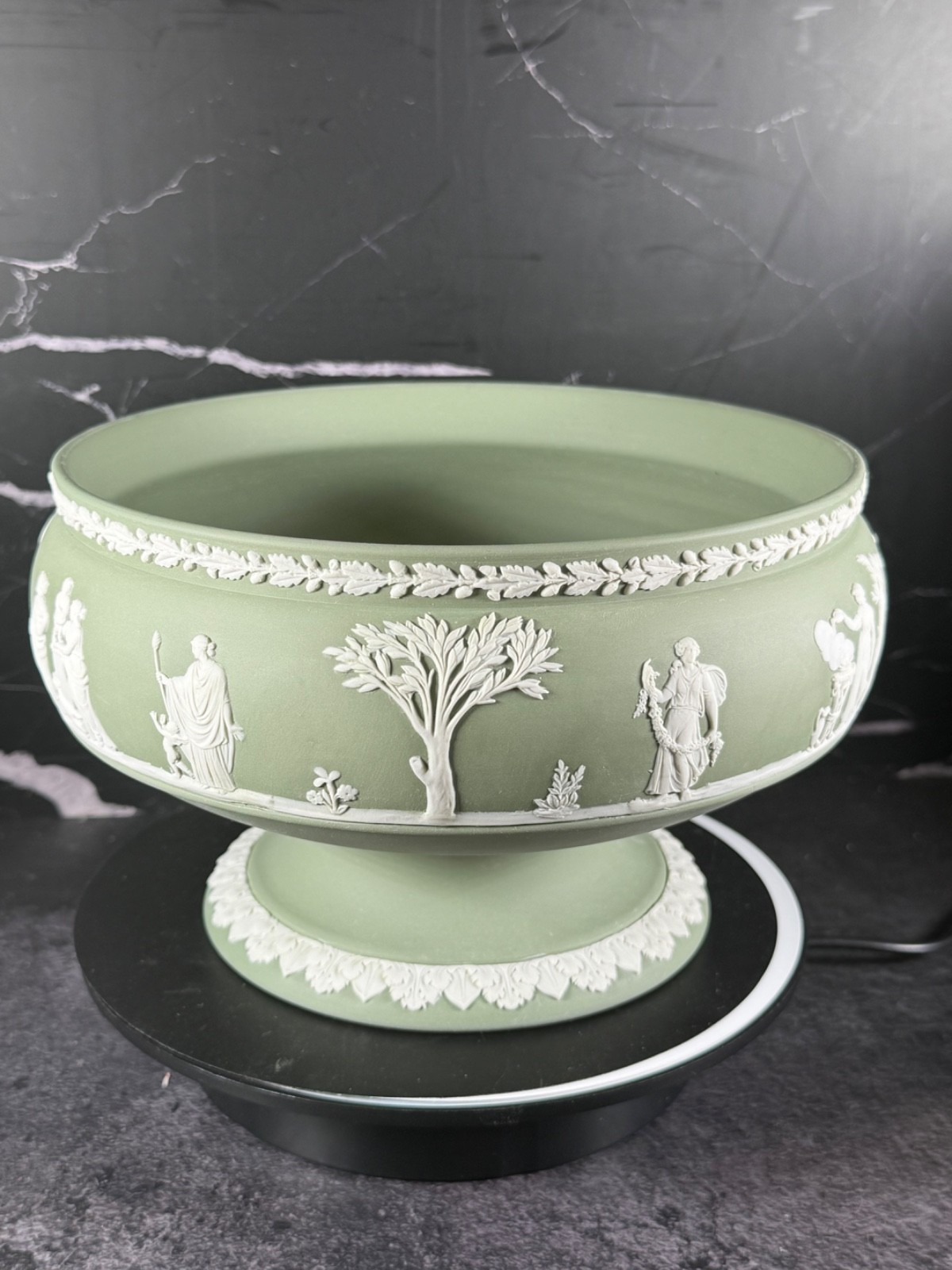 Vintage Wedgewood celadon green jasperware pedestal fruit bowl 5 1/4\