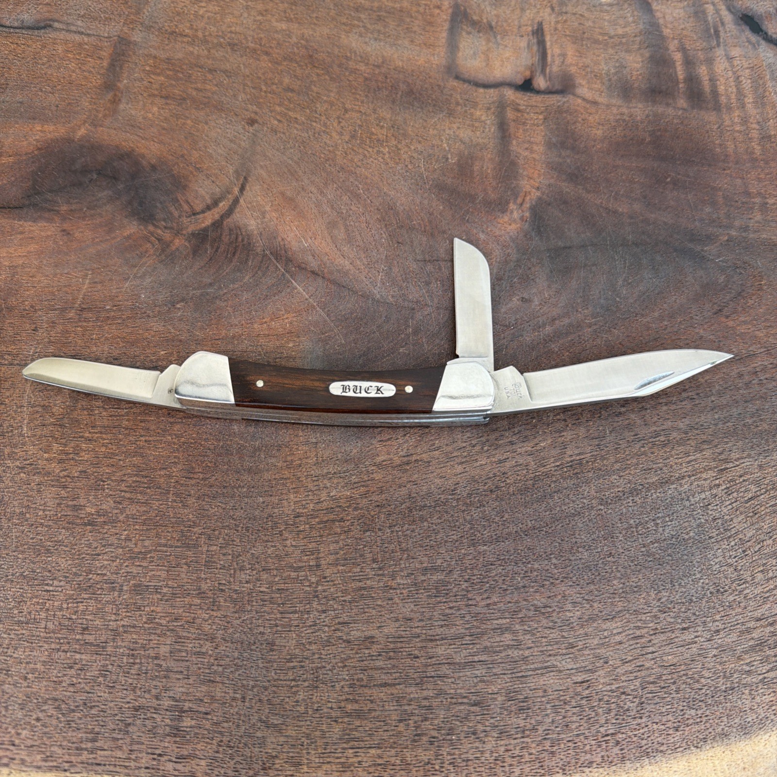 Vtg 1981-1983 Buck 701 Mustang Pocket Knife Pre Date Code Script Logo USA Snap