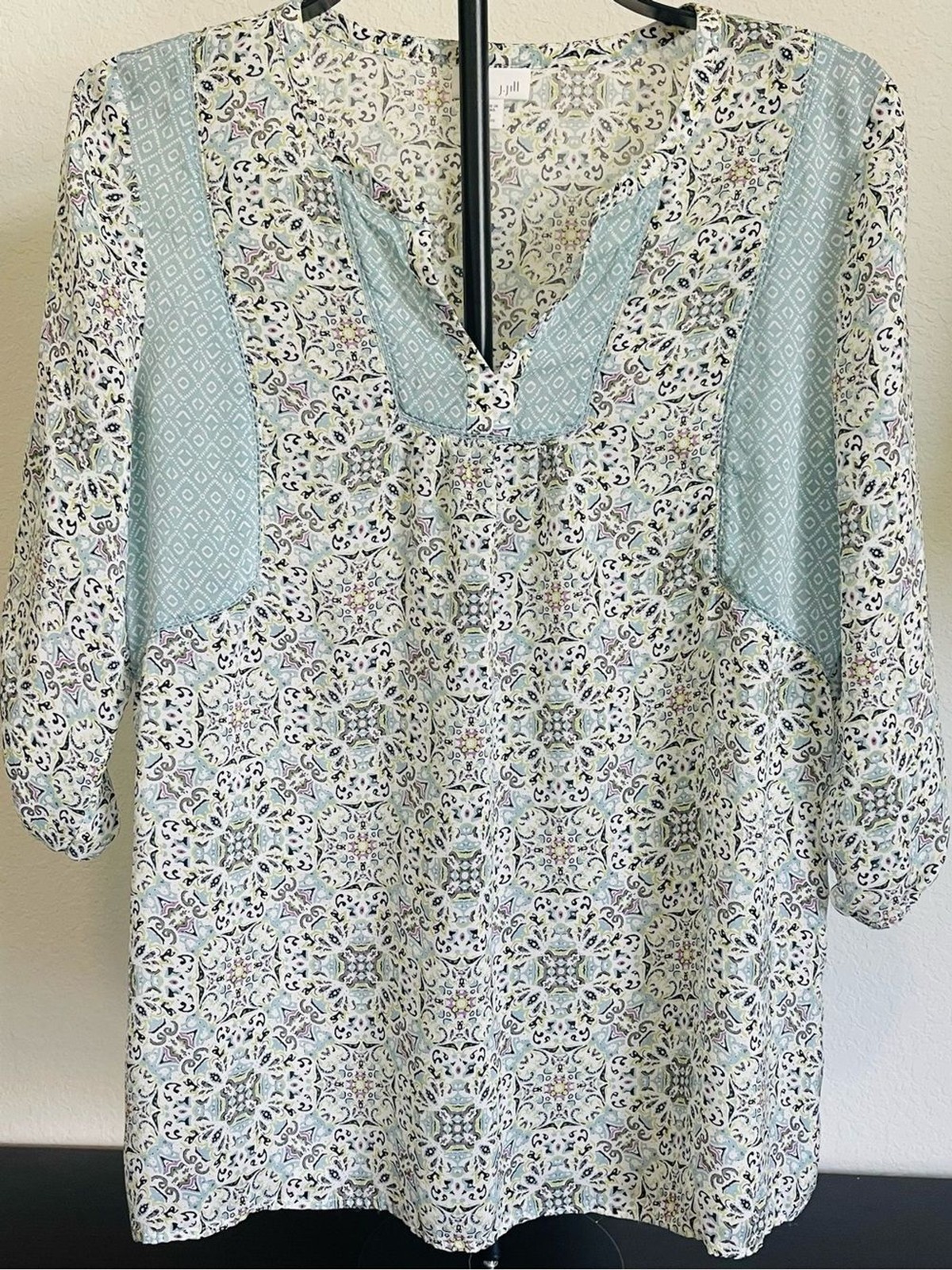 J. Jill Mixed Print V-Neck Tunic Blouse Top Blue White Petite Medium J. Jill Mixed Print V-Neck Tunic Blouse Top Blue White Petite Medium