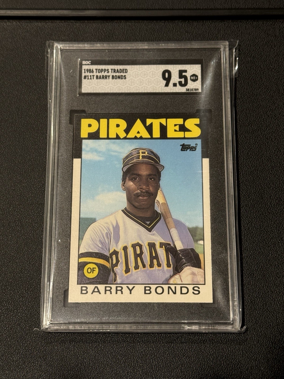 Topps 1986 Topps Traded #11T Barry Bonds Pittsburgh Pirates Graded Card RC 9.5 Topps 1986 Topps Traded #11T Barry Bonds Pittsburgh Pirates Graded Card RC 9.5