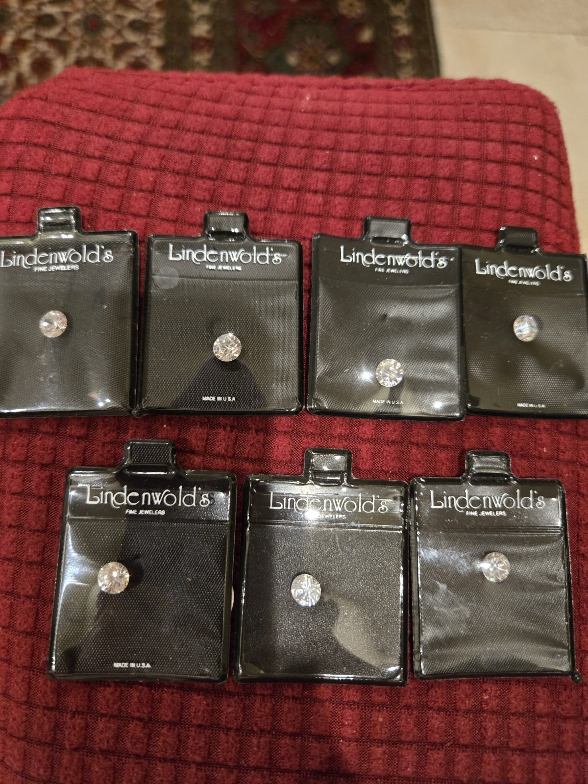 Lot Of 7 Lindenwold\'s Fine Jewelers Cubic Zirconia (CZ) loose stones, 1ct