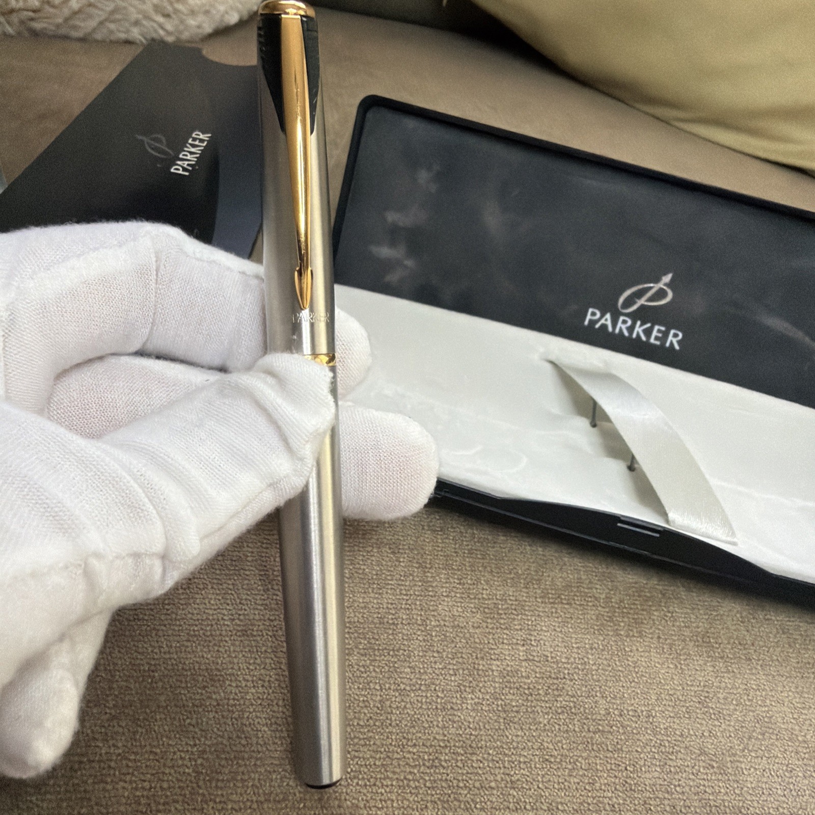 NOS PARKER Inflection 45112 Stainless Steel W/Gold Trim Fountain Pen Fine Point NOS PARKER Inflection 45112 Stainless Steel W/Gold Trim Fountain Pen Fine Point