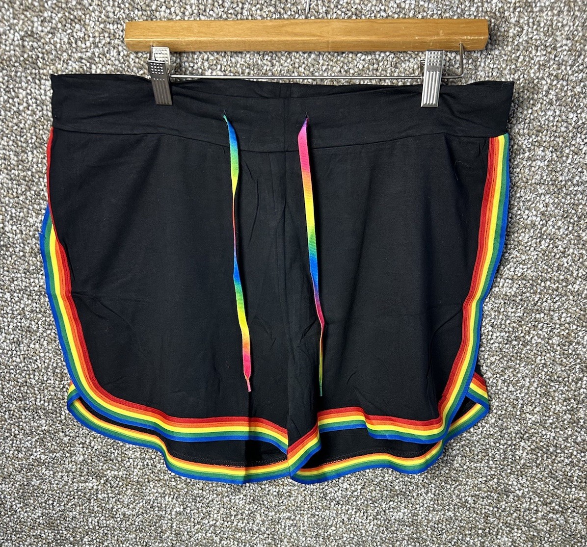 HDE NWOT Women\'s Black Rainbow Trim Women\'s Shorts Sz 2XL