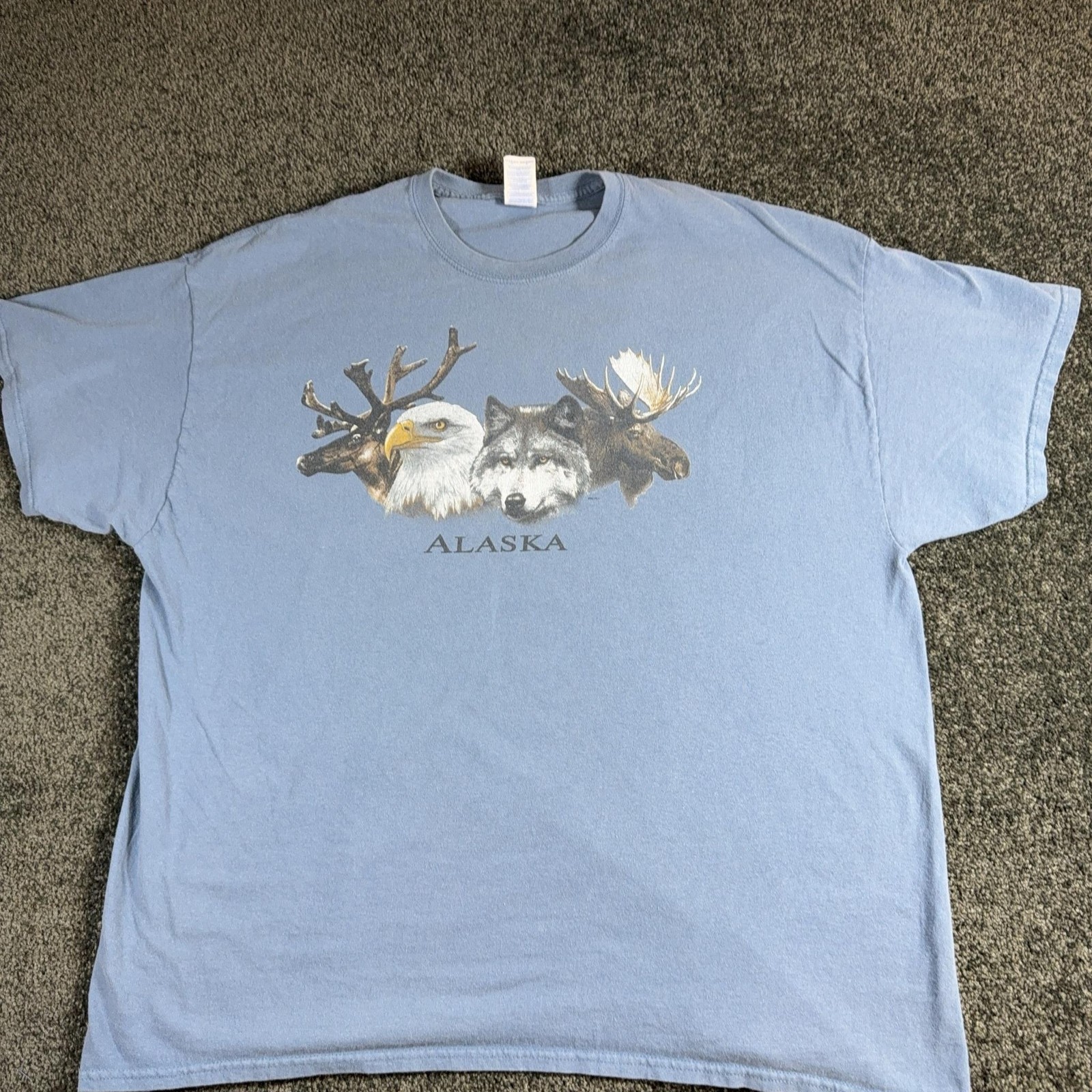 Gildan Alaska Wildlife Shirt Mens 2XL Blue Eagle Wolf Moose Graphic Tee Nature