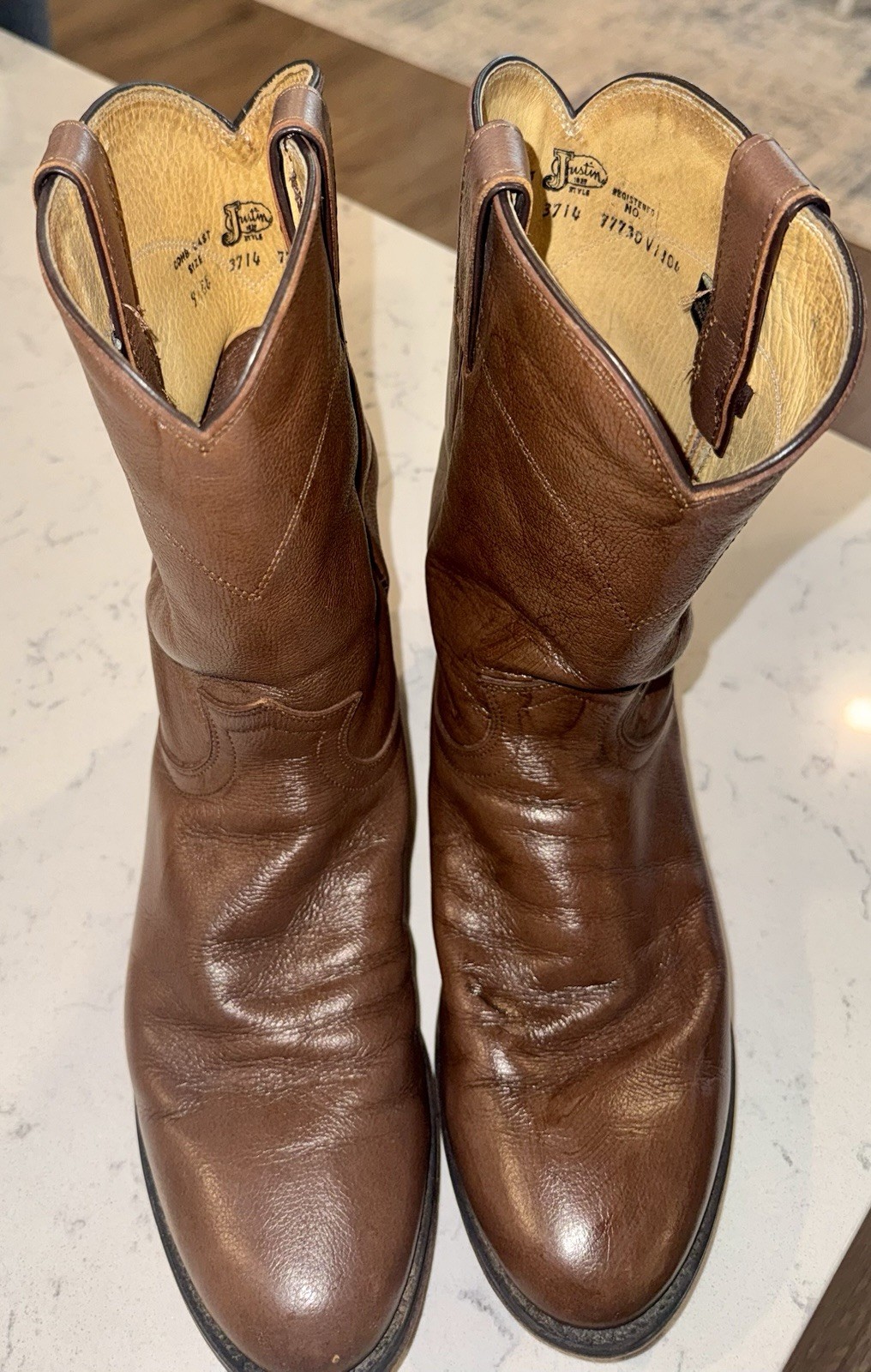 Justin Boots Roper 3174 men\'s brown leather Western boots with a pull-onSize9EE