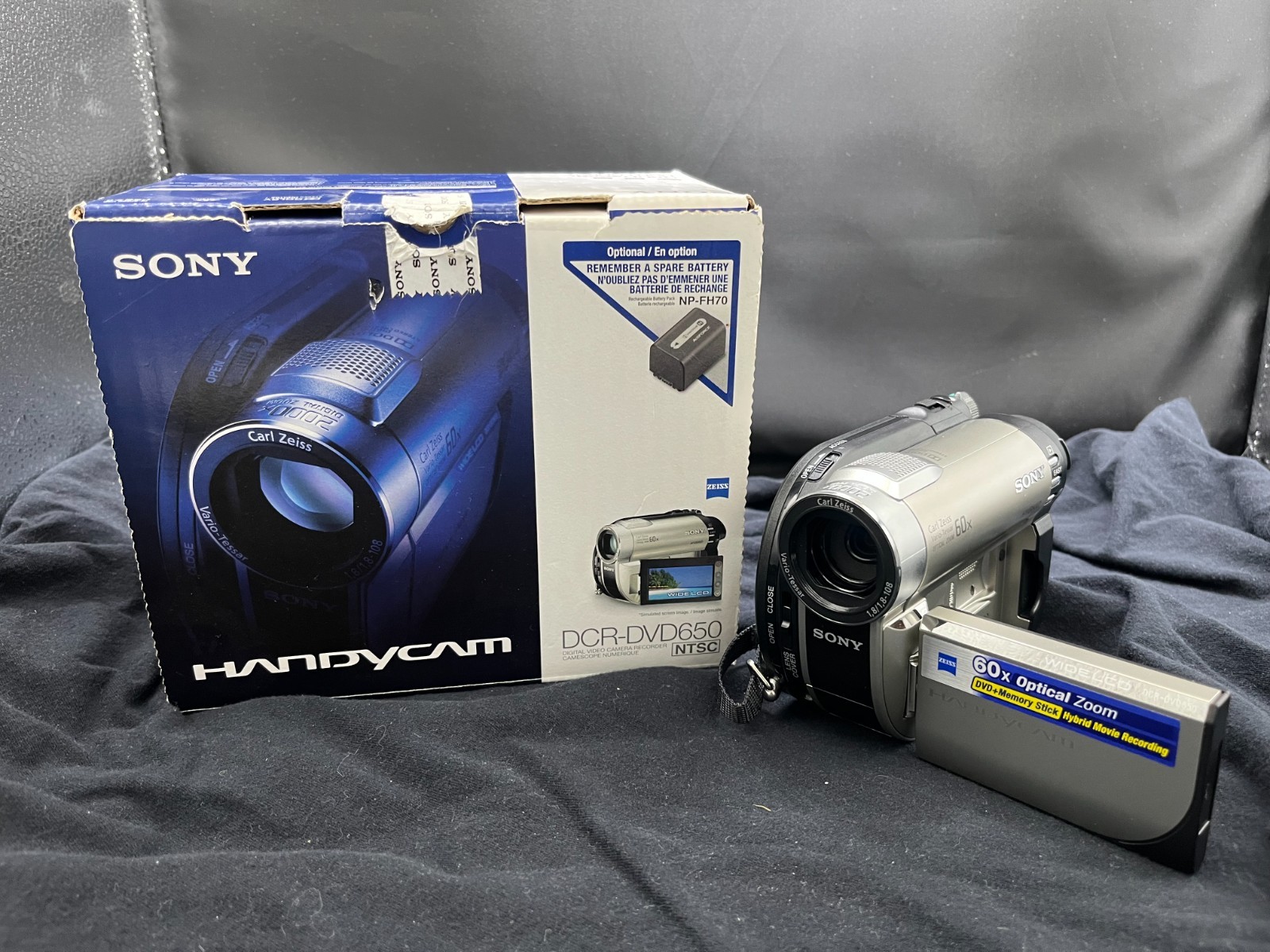 Sony Handycam DCR-DVD650 Camcorder 60x Zoom DVD Memory Stick Box Tested