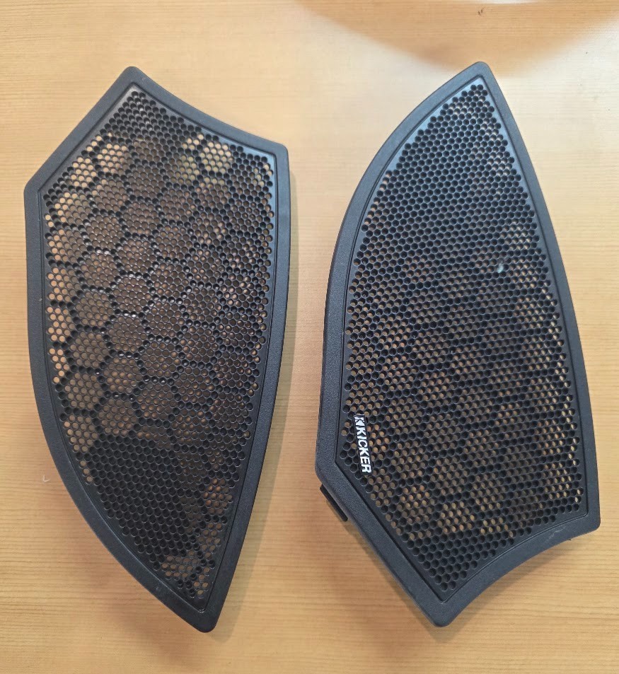 10-17 Victory Cross Country Front Left and Right Speaker Grill Set OEM 10-17 Victory Cross Country Front Left and Right Speaker Grill Set OEM