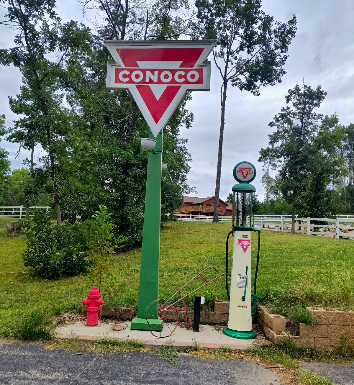 Vintage Porcelain Double Sided And Lighted Cononco Sign On 15 Foot Pole Vintage Porcelain Double Sided And Lighted Cononco Sign On 15 Foot Pole