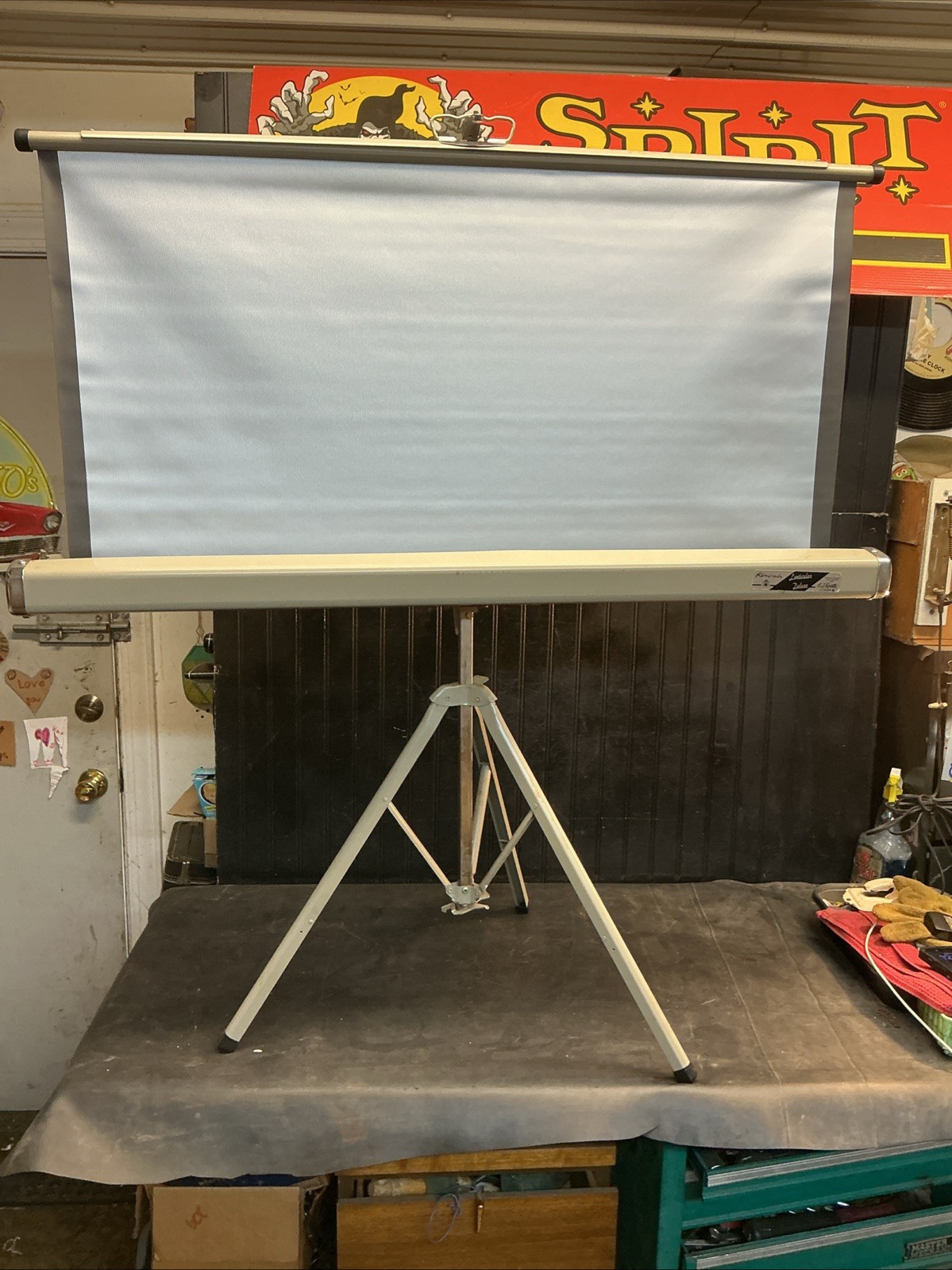 Vintage Movie Projector Screen KORVAIR 40”x40” 