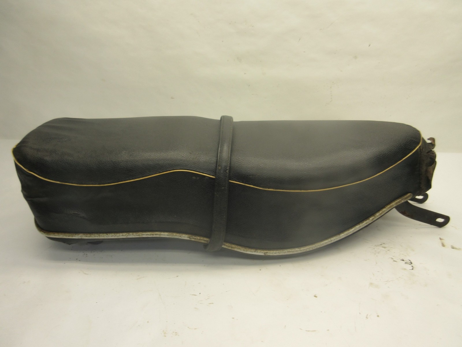 1965-66 PUCH SR250 SR 250 SEARS SEAT