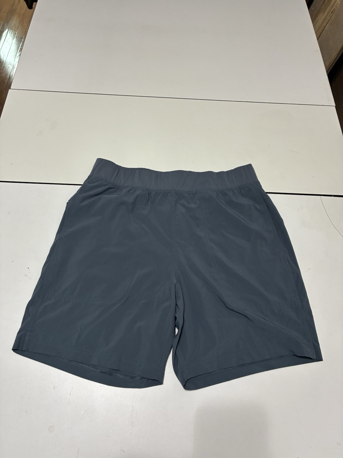 Free Fly Breeze Active Shorts Large 7\