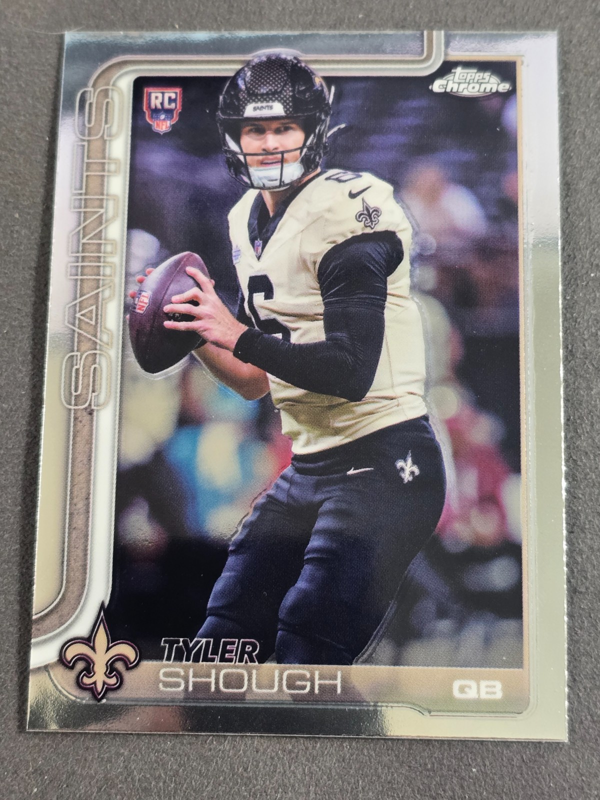 2025 Topps Chrome - Rookies Tyler Shough #398 (RC)