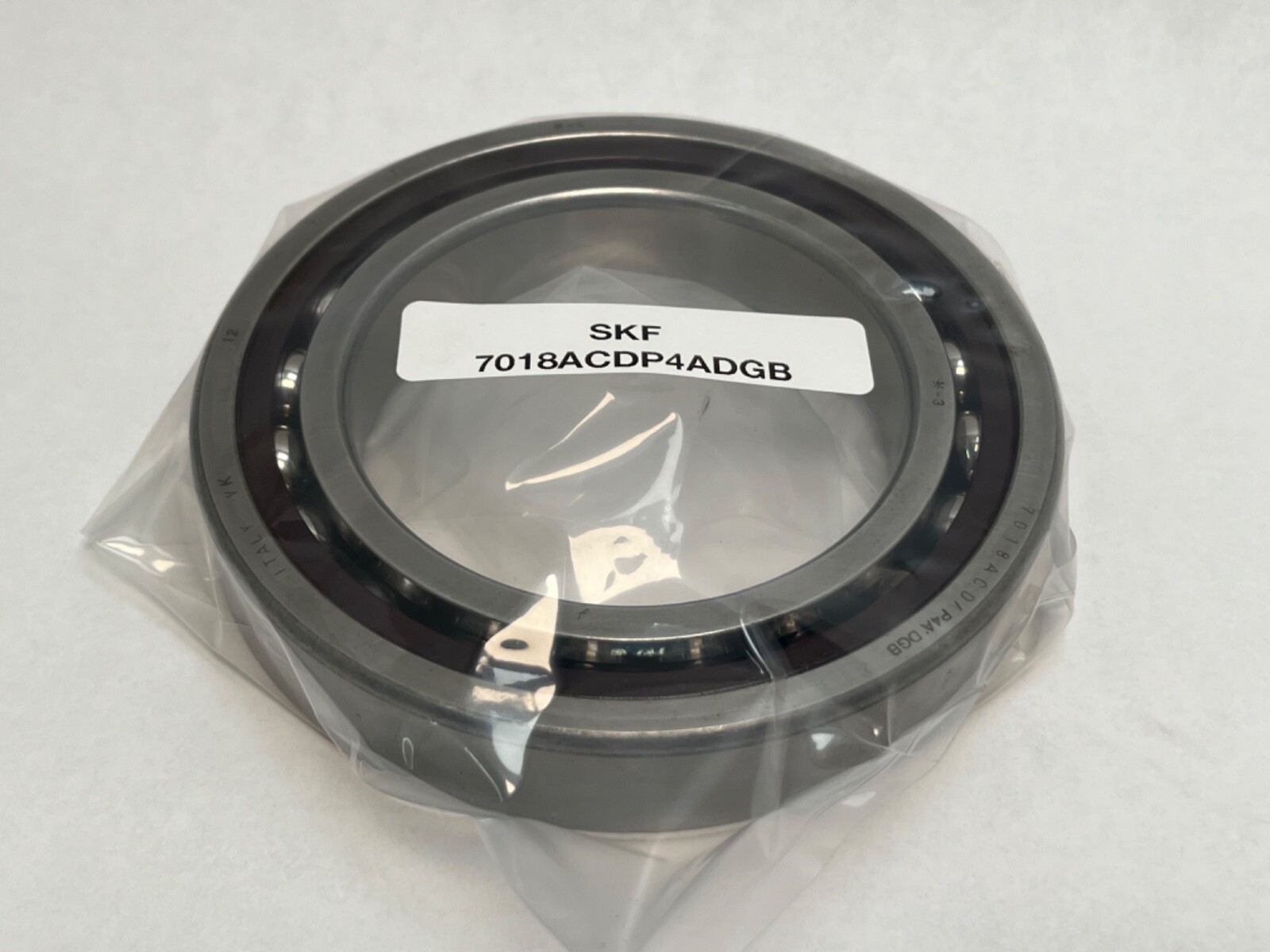 SKF 7018-ACD/P4ADGB Angular Bearing 90x140x24 mm 7018-ACD-P4A-DGB ABEC7 Italy