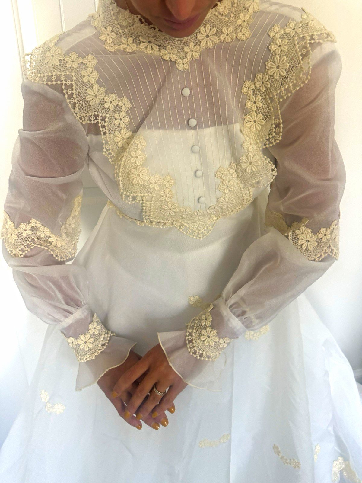 1970s Vintage Victorian Lace High Neck Long Sleeve Tulle wedding dress