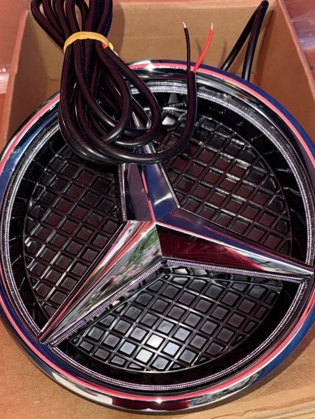 2006-2017 Mercedes-Benz Front Grille Emblems Star W/Housing For A B C E GL GLK M 2006-2017 Mercedes-Benz Front Grille Emblems Star W/Housing For A B C E GL GLK M