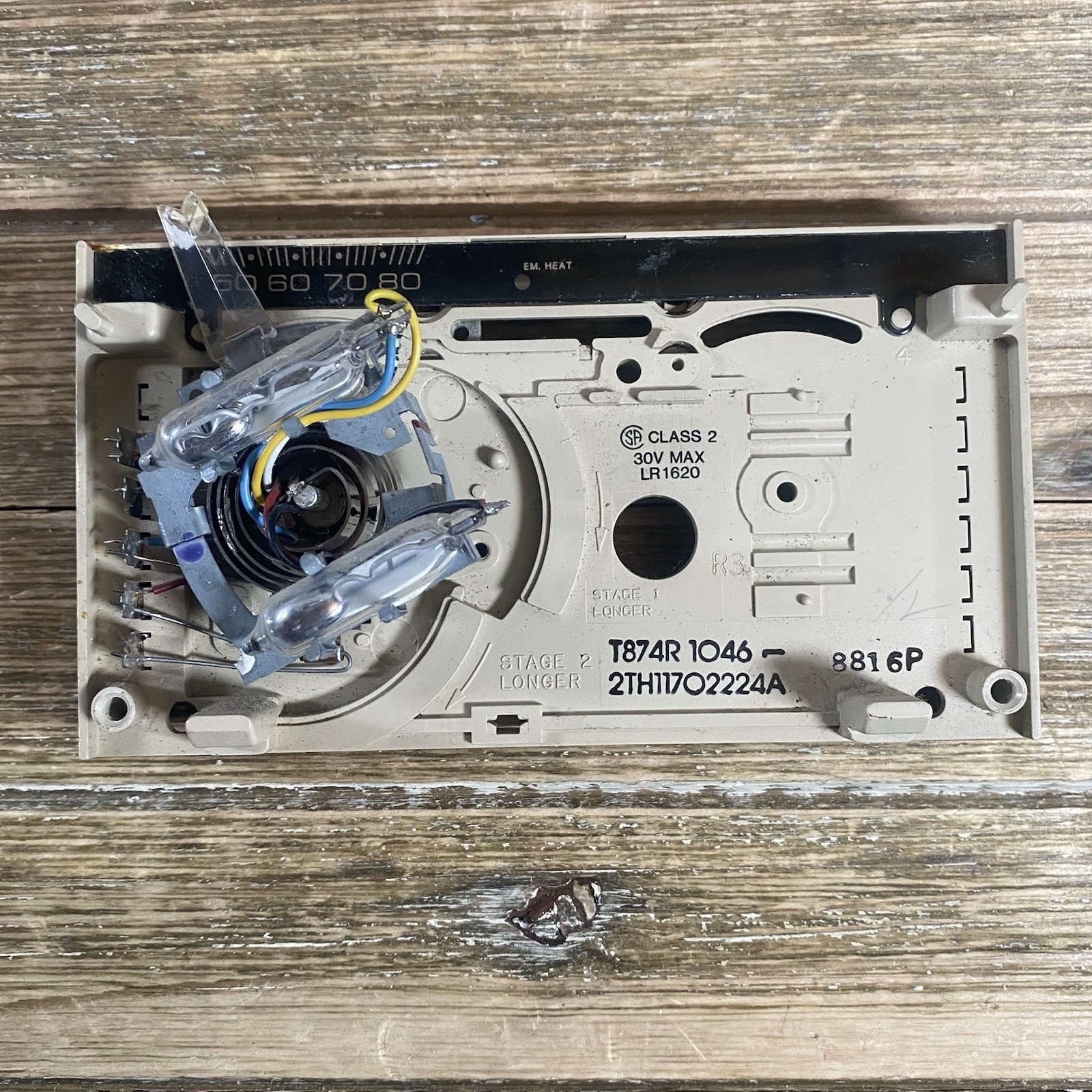 Vintage Honeywell T874R1046 Thermostat 30V Max  *READ DESC*