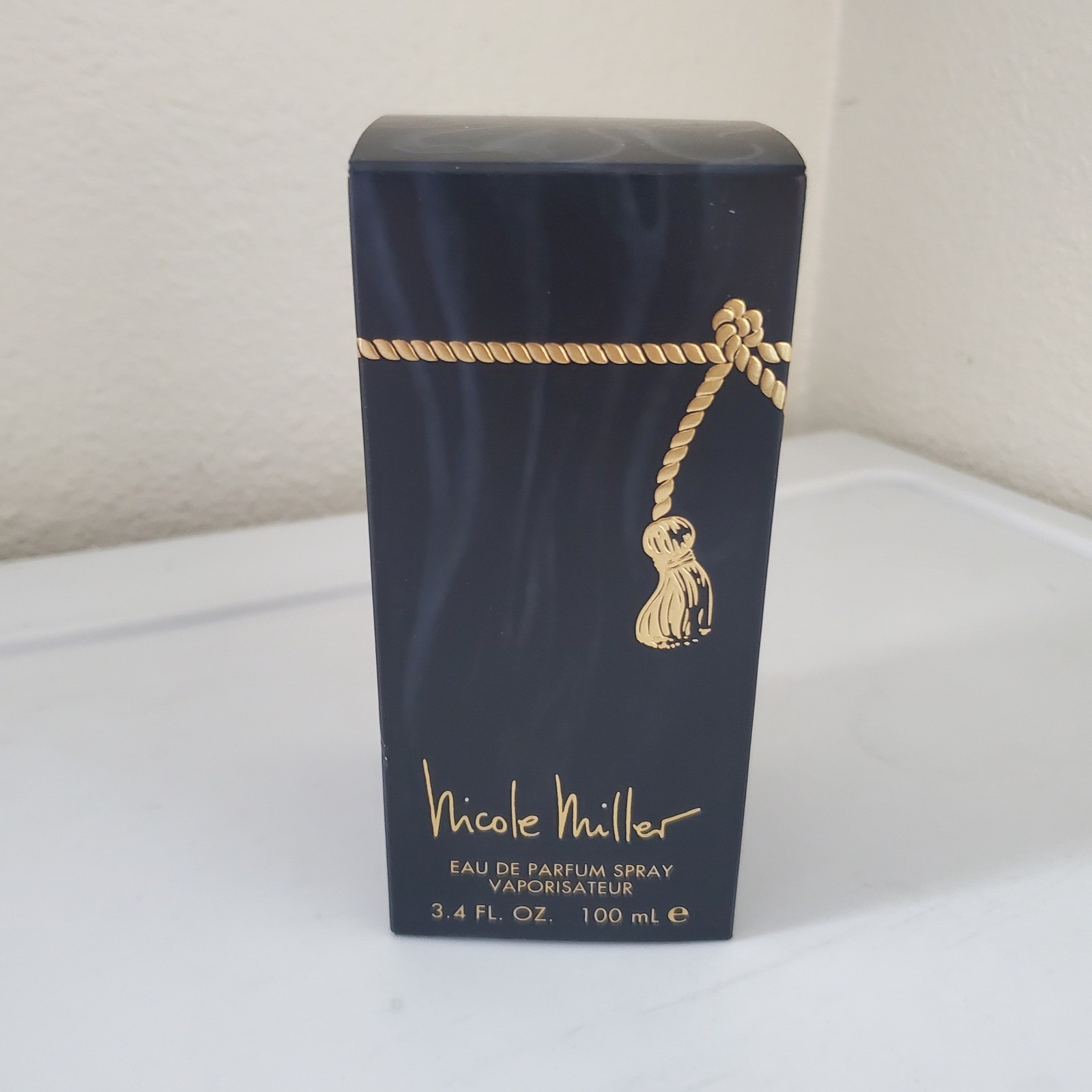 New Nicole Miller Eau de Parfum Spray 3.4 oz 100 ml Vintage Fragrance with Box