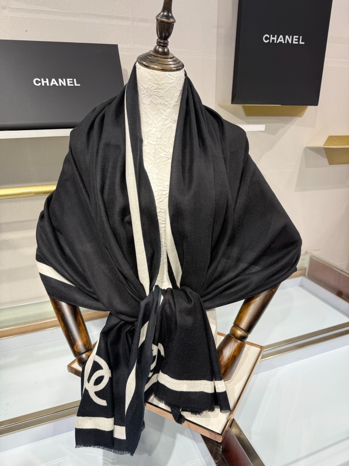 CHANEL Black Cream CC Logo Trim Shawl Scarf Wrap 100x200cm CHANEL Black Cream CC Logo Trim Shawl Scarf Wrap 100x200cm