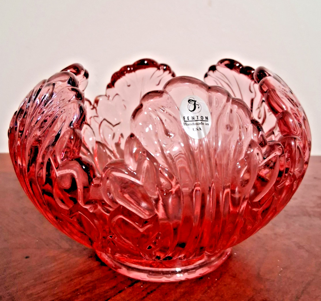 Fenton Pink Empress Lotus 6 Petal Bowl With Original Sticker