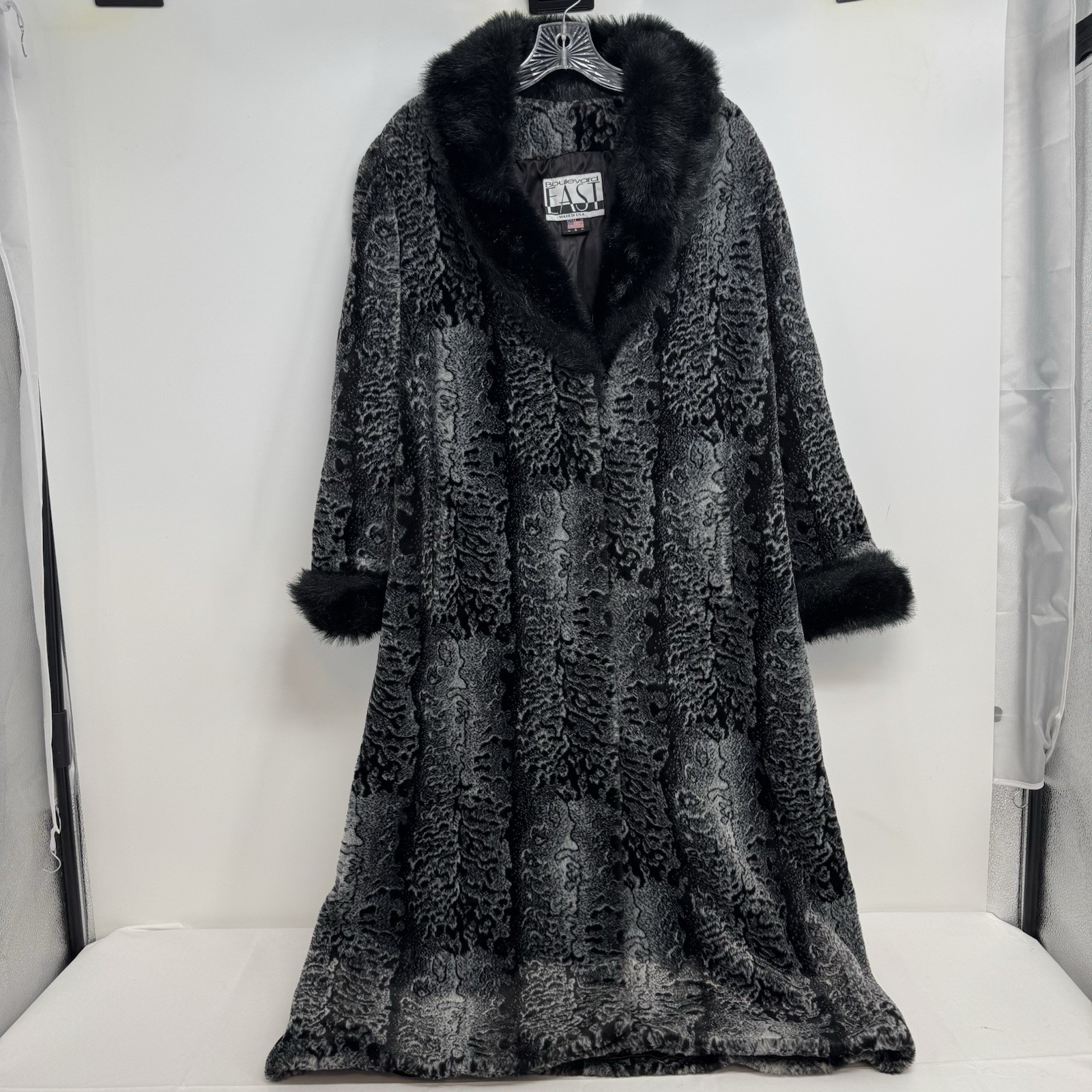 Boulevard East Coat Women’s Size M Made In Usa Faux Fure