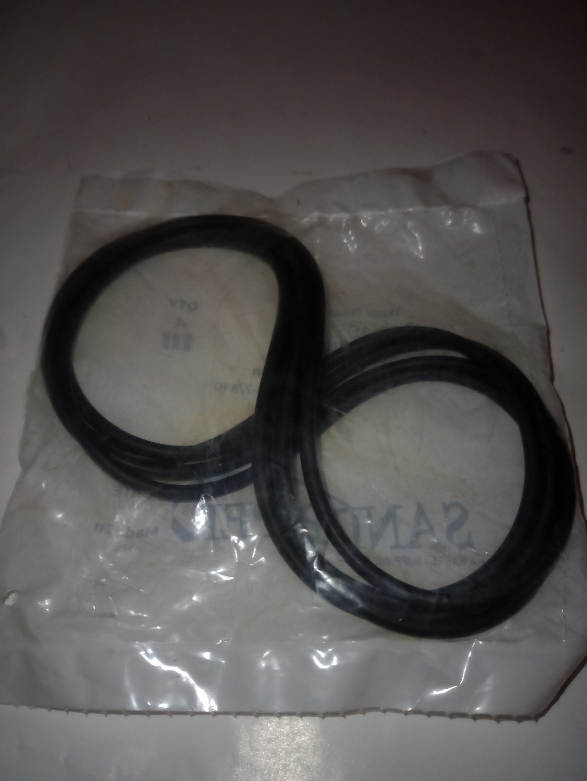 NEW LOT OF 4 GENUINE SANDPIPER 560.105.364 O-RINGS, 5-1/8 OD X 4-7/8 ID NEW LOT OF 4 GENUINE SANDPIPER 560.105.364 O-RINGS, 5-1/8 OD X 4-7/8 ID