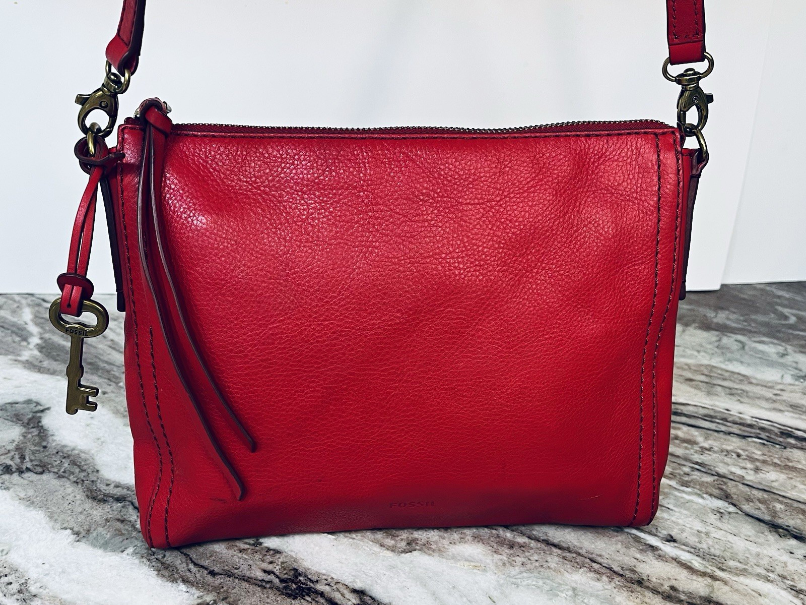 Vintage Fossil Red Leather Crossbody Bag Key Charm/ Tassel Zipper Purse Brass