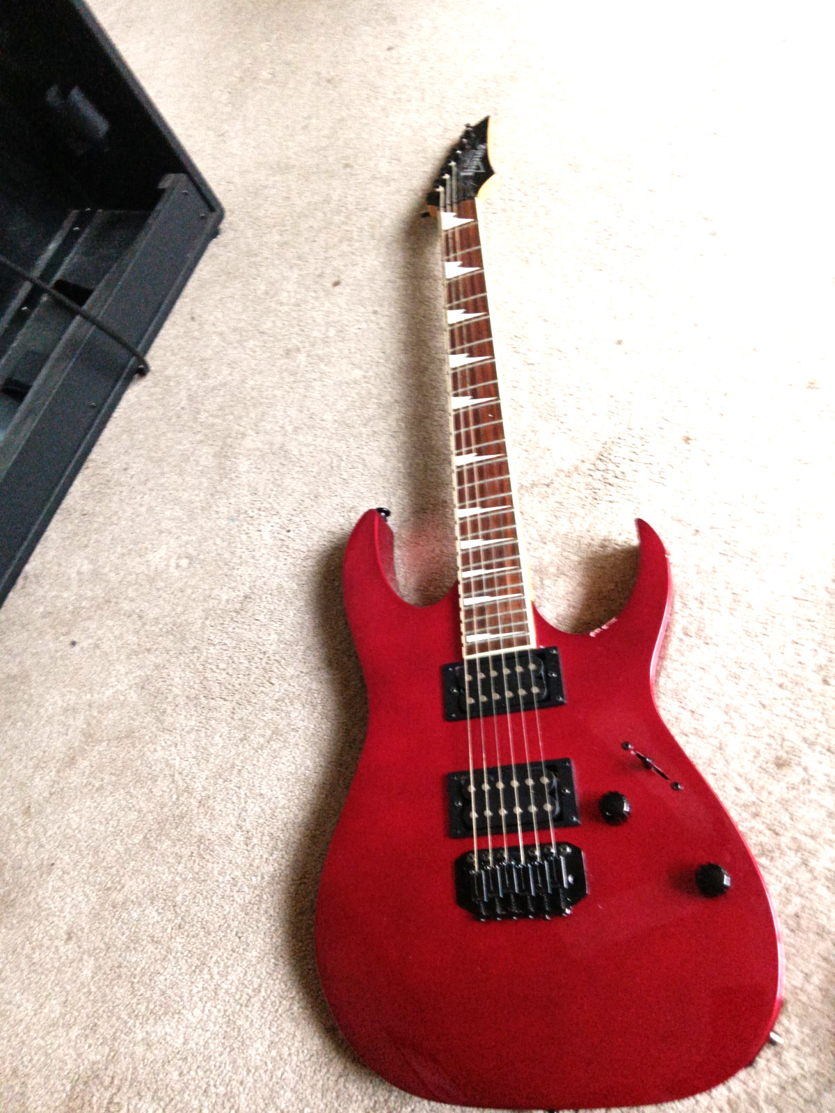 Ibanez Gio GRG150- Candy Apple Ibanez Gio GRG150- Candy Apple