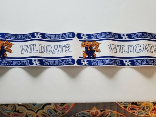 UNIVERSITY OF KENTUCKY WILDCAT PEEL & STICK WALLPAPER BORDER. 5'' X 15'. NEW