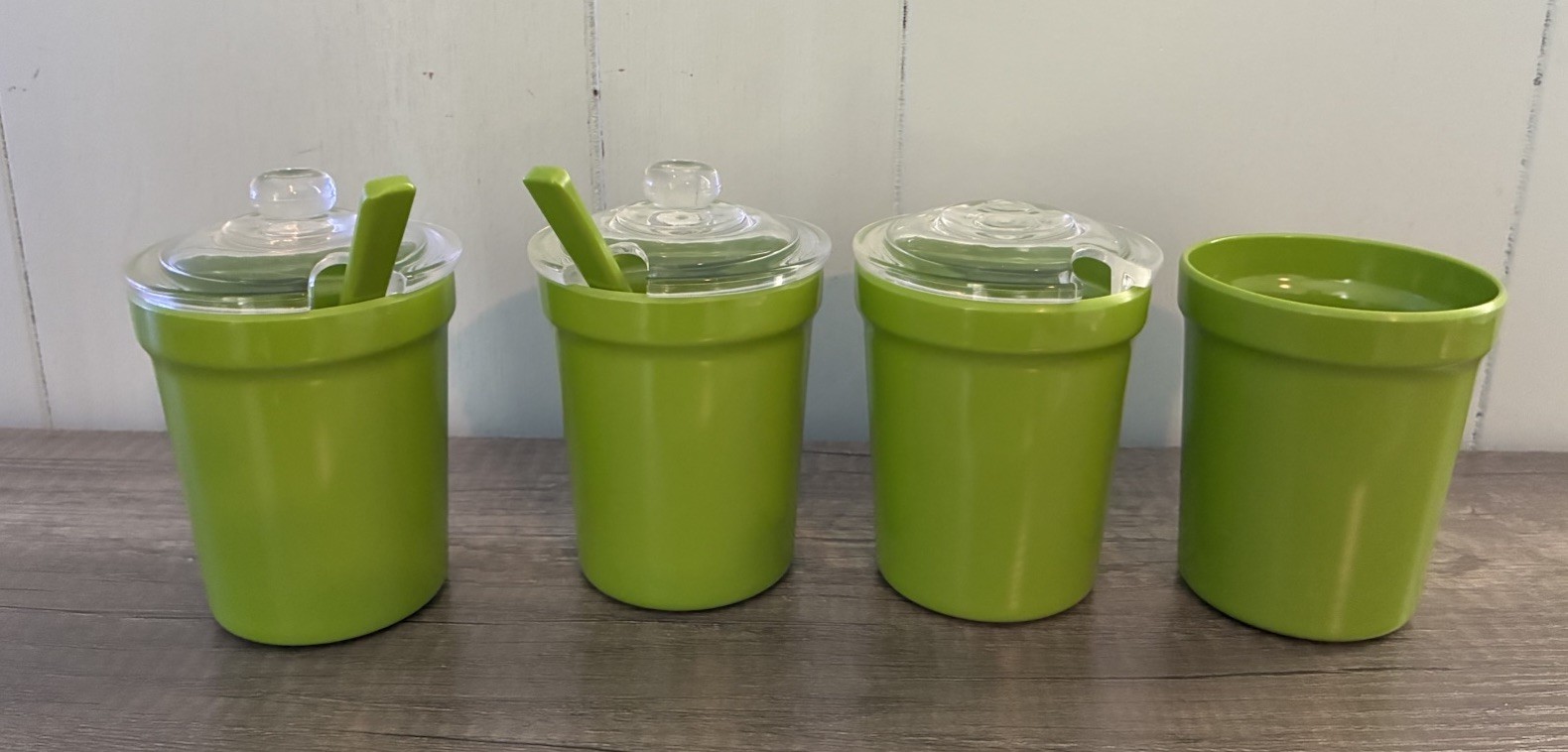 Pier 1 Imports Green Melamine Condiment Holder Lid Spoons Lot Of 4 Read Below