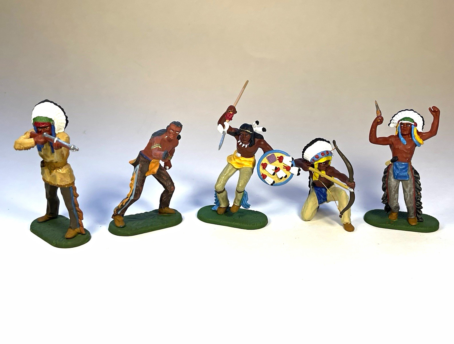 Elastolin 70mm set of 5 Native American Warriors Custom Painted. Elastolin 70mm set of 5 Native American Warriors Custom Painted.