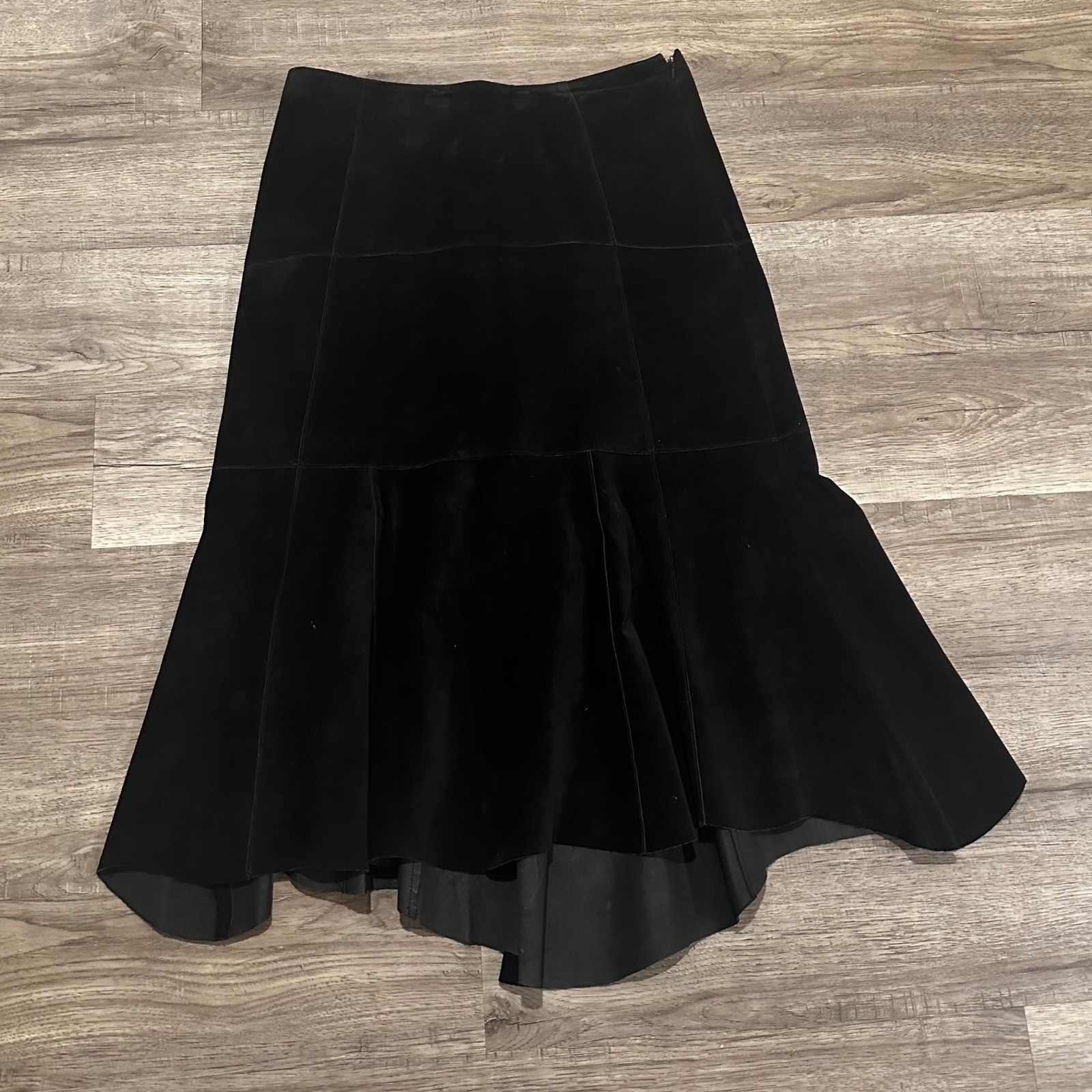 VTG Cabi 100% Suede Leather Black Paneled High Low Flare Midi Skirt Size 8 Y2K